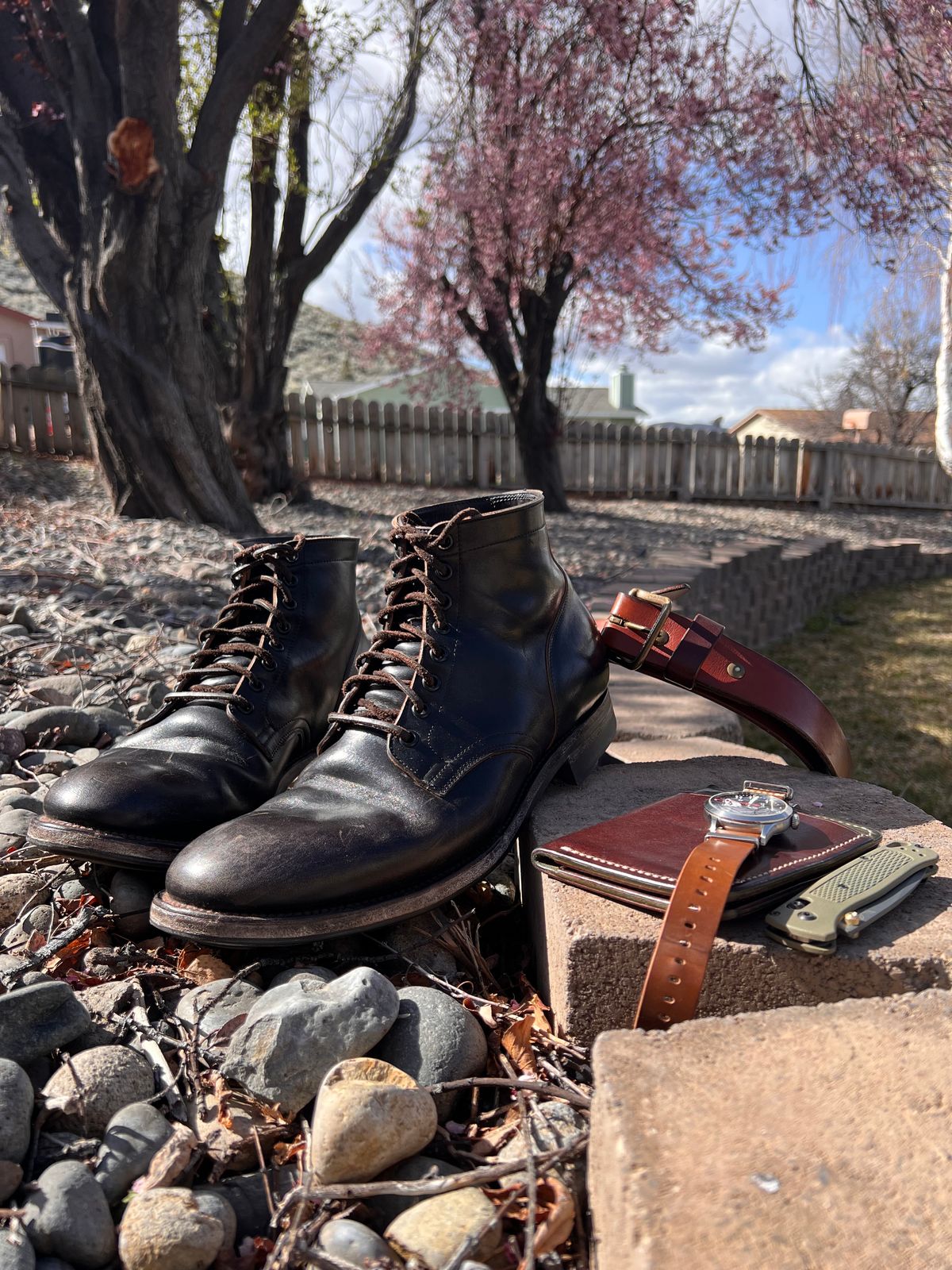 Photo by TheHobbyCobbler on April 4, 2025 of the Viberg Service Boot in Maryam Black Horsebutt.
