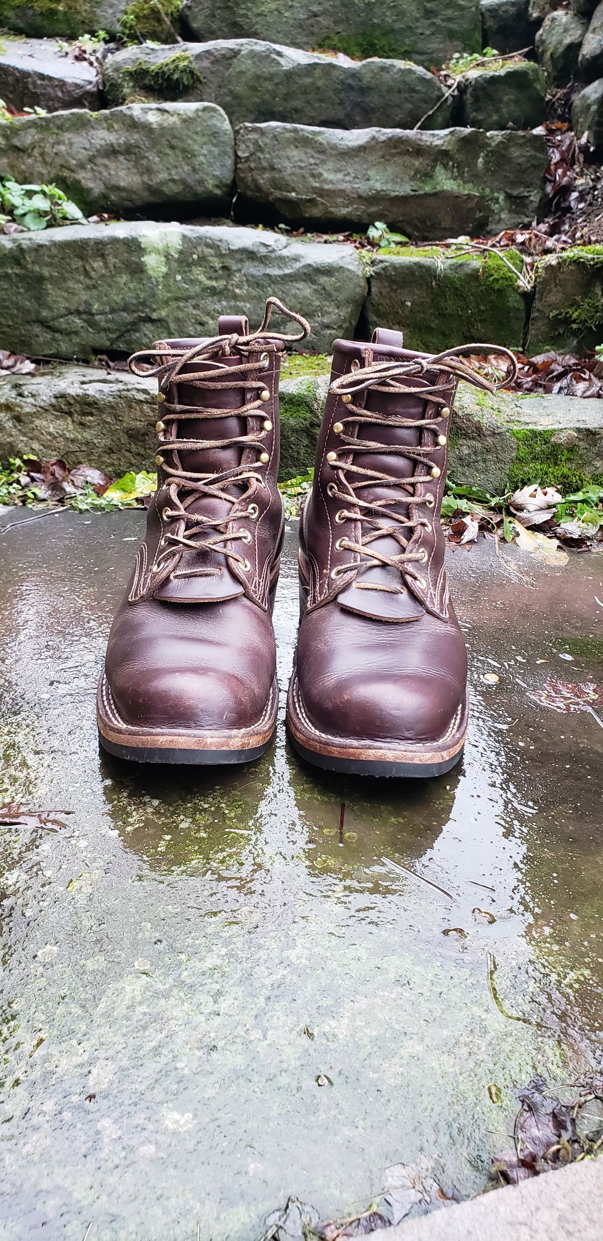 Photo by SamuelO on January 2, 2023 of the Nicks Robert in Horween Brown Chromexcel.