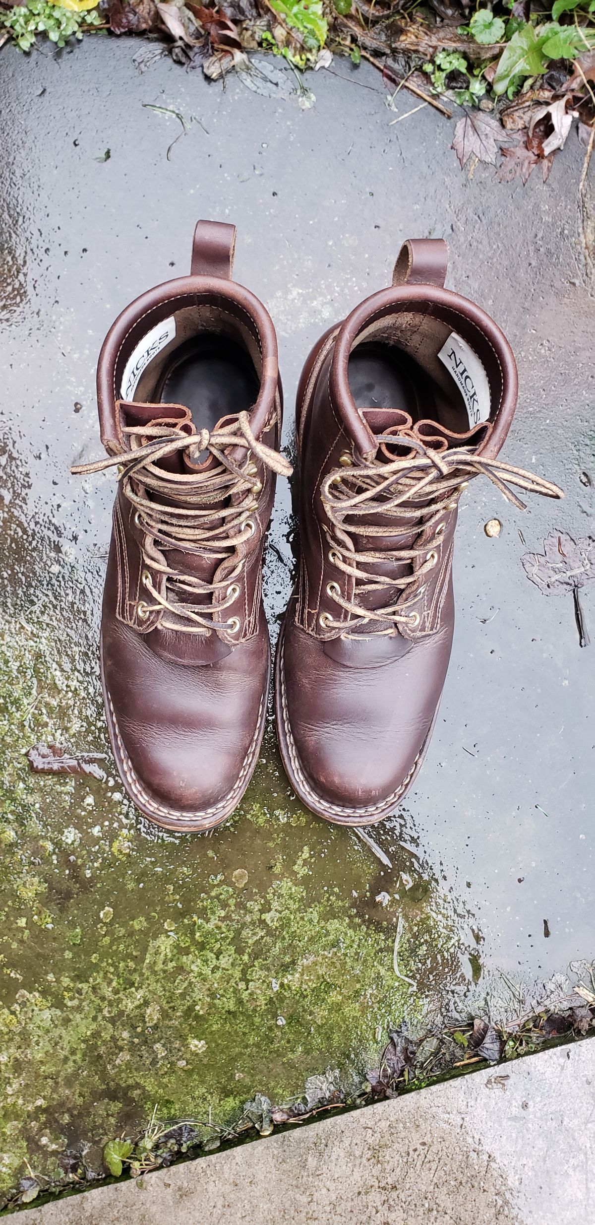 Photo by SamuelO on January 2, 2023 of the Nicks Robert in Horween Brown Chromexcel.