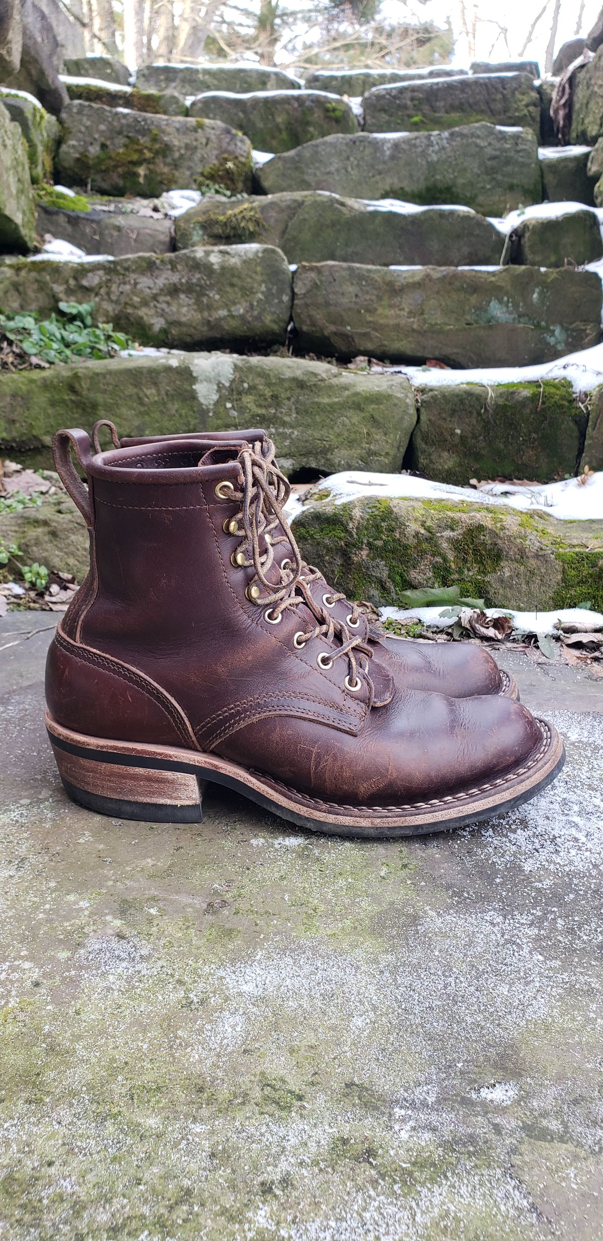 Photo by SamuelO on February 2, 2023 of the Nicks Robert in Horween Brown Chromexcel.