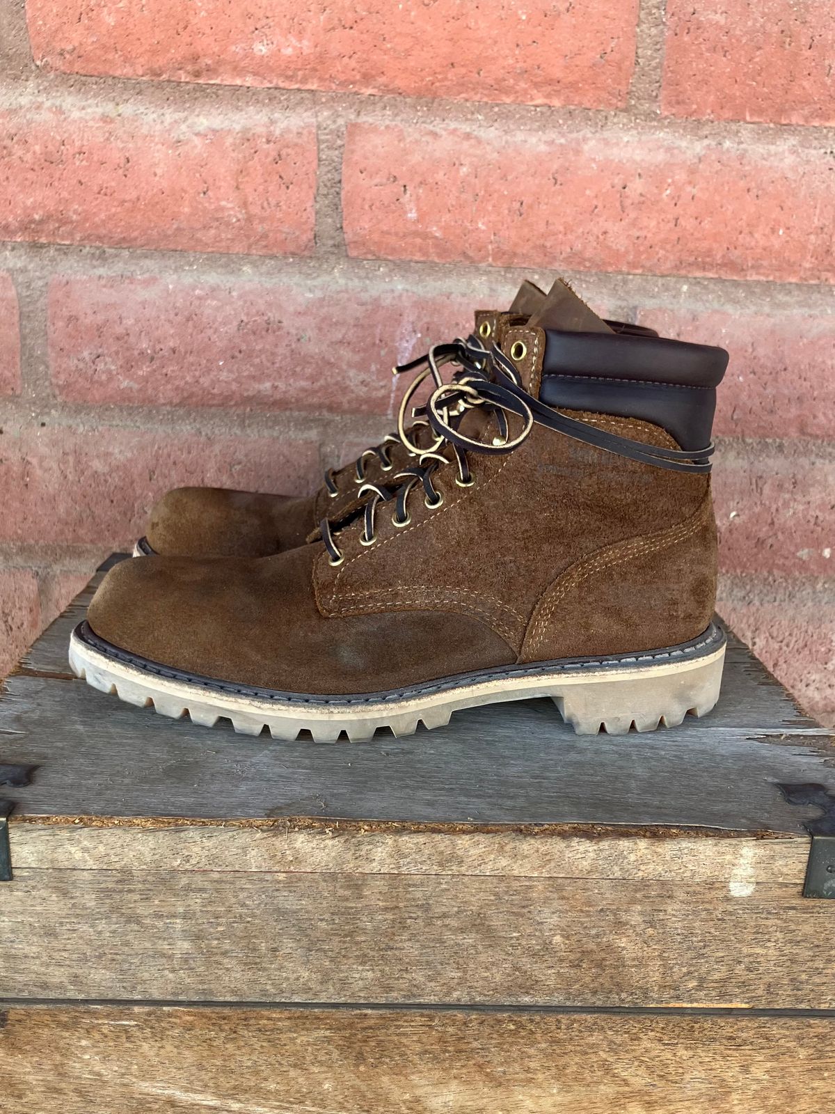 Photo by shank.sinatra on October 1, 2025 of the White's Chore Boot in Seidel Distressed Roughout.