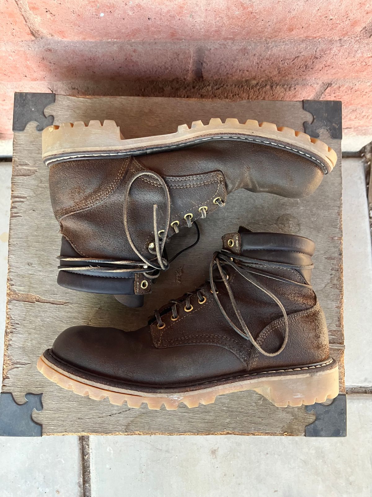Photo by shank.sinatra on November 2, 2025 of the White's Chore Boot in Seidel Distressed Roughout.