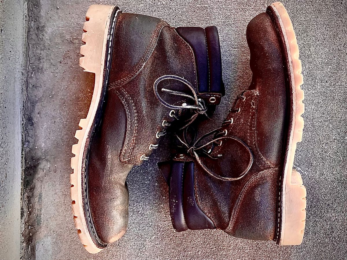 Photo by shank.sinatra on December 2, 2025 of the White's Chore Boot in Seidel Distressed Roughout.