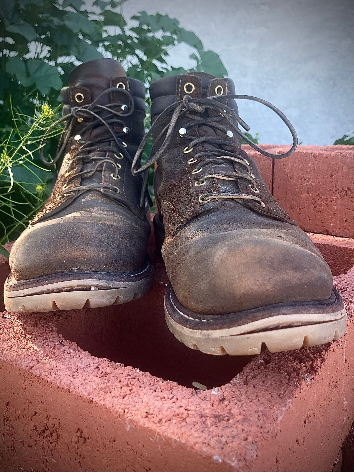 Photo by shank.sinatra on February 3, 2026 of the White's Chore Boot in Seidel Distressed Roughout.