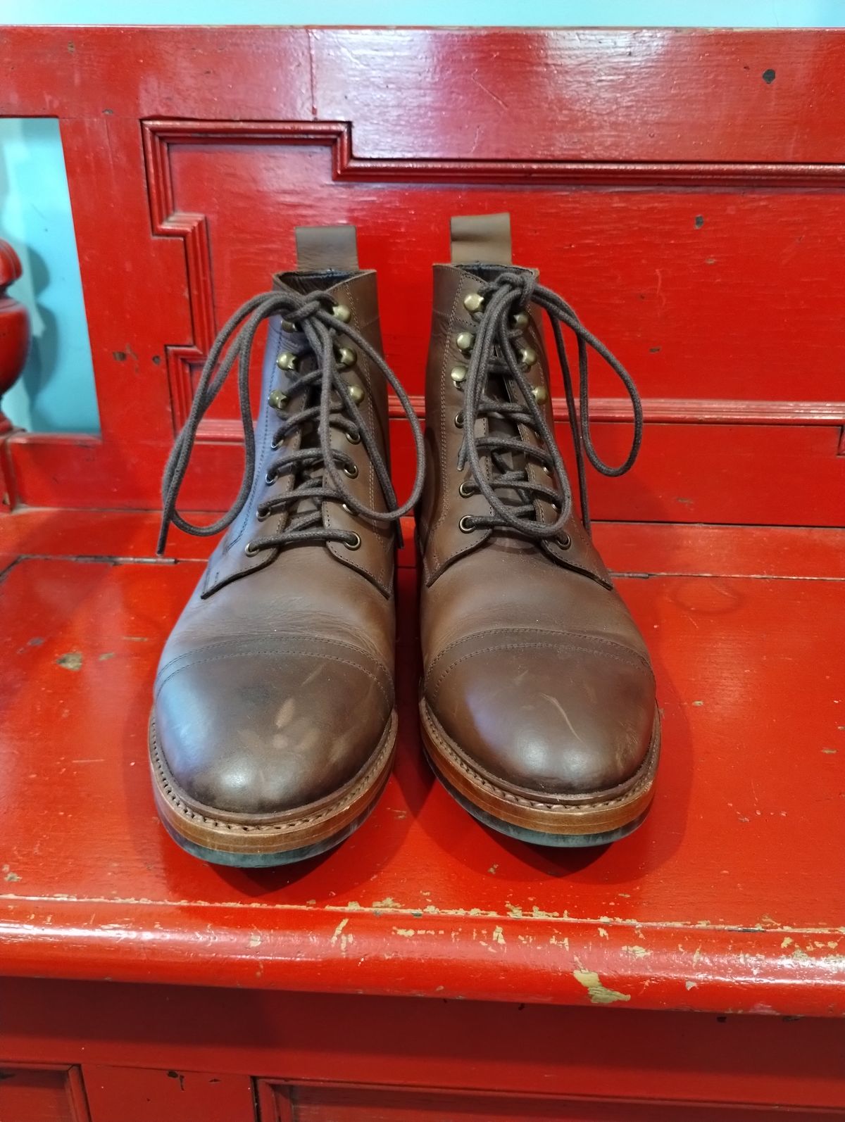 Photo by ScoutZekey on November 2, 2023 of the Blkbrd Shoemaker Dixon Cap Toe Derby Boot in Unknown Leather.