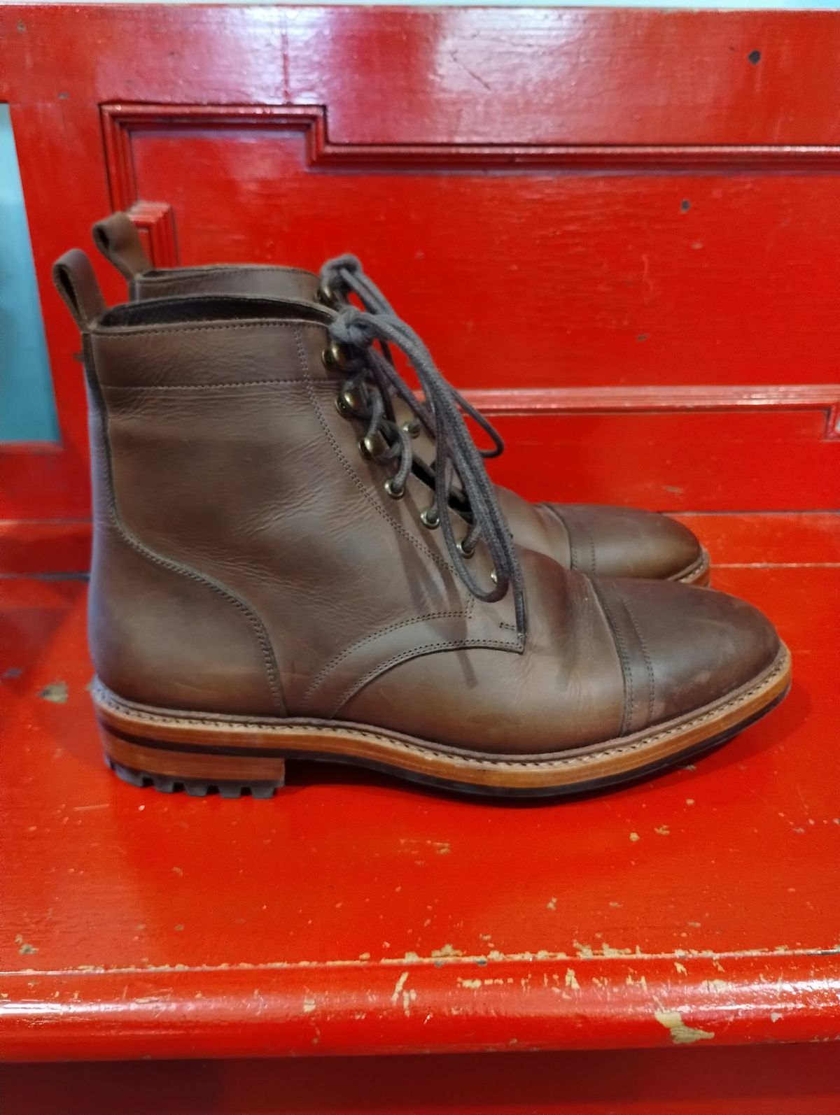 Photo by ScoutZekey on November 2, 2023 of the Blkbrd Shoemaker Dixon Cap Toe Derby Boot in Unknown Leather.