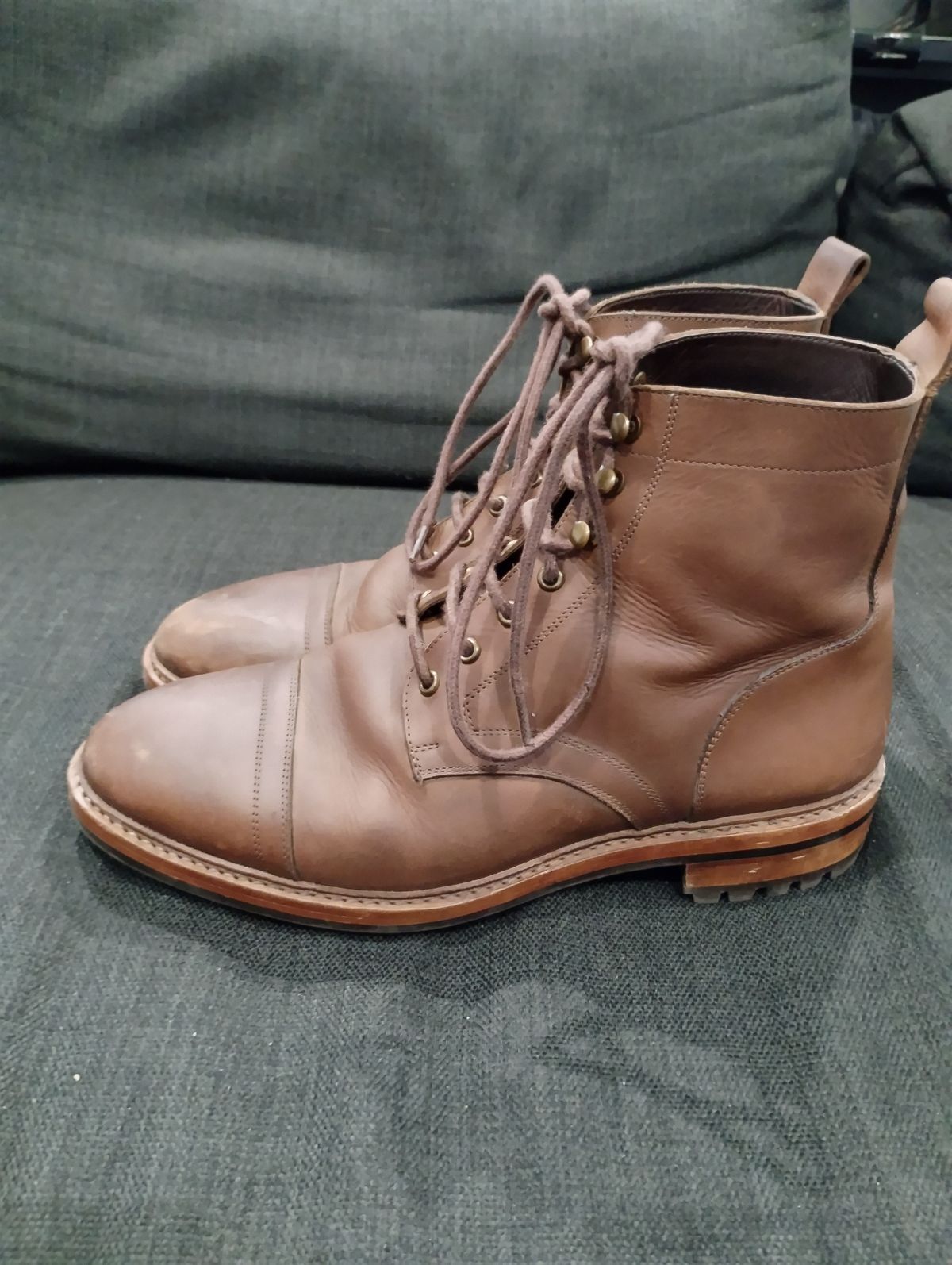 Photo by ScoutZekey on December 3, 2023 of the Blkbrd Shoemaker Dixon Cap Toe Derby Boot in Unknown Leather.