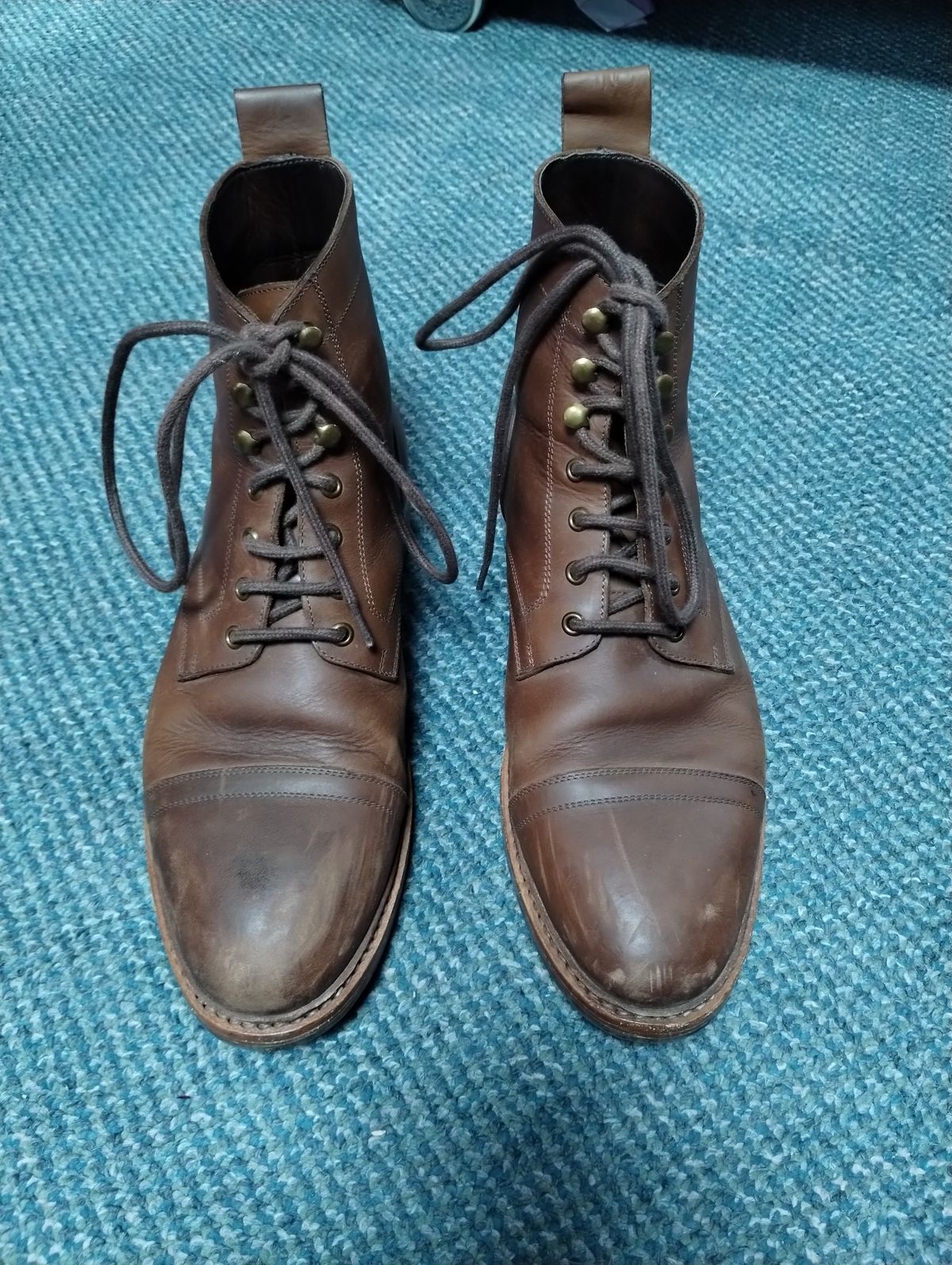 Photo by ScoutZekey on January 2, 2024 of the Blkbrd Shoemaker Dixon Cap Toe Derby Boot in Unknown Leather.