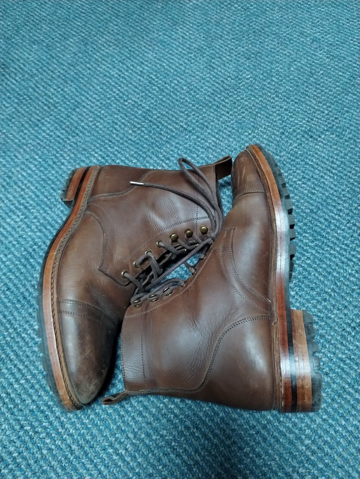 Photo by ScoutZekey on February 3, 2024 of the Blkbrd Shoemaker Dixon Cap Toe Derby Boot in Unknown Leather.