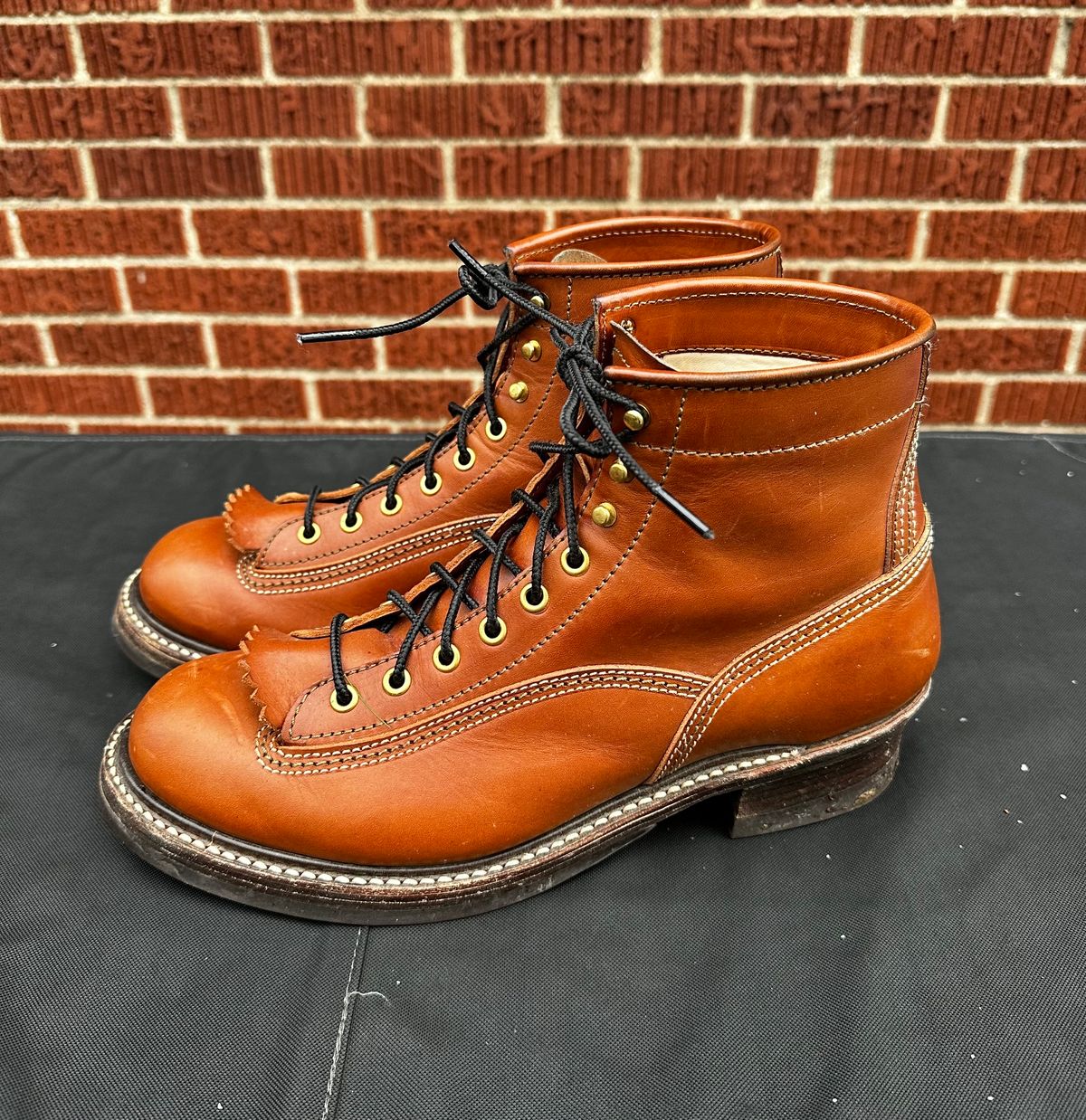Photo by twg7 on December 1, 2023 of the John Lofgren Donkey Puncher Boots in Badalassi Carlo Cognac Minerva.