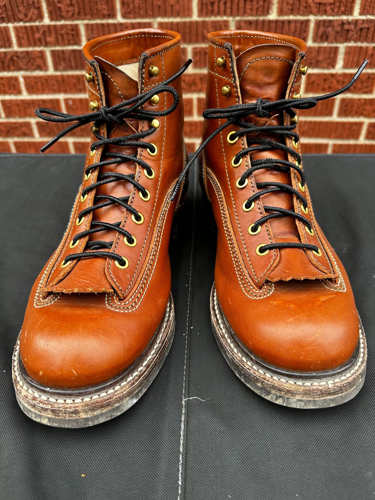 Photo by twg7 on January 3, 2024 of the John Lofgren Donkey Puncher Boots in Badalassi Carlo Cognac Minerva.
