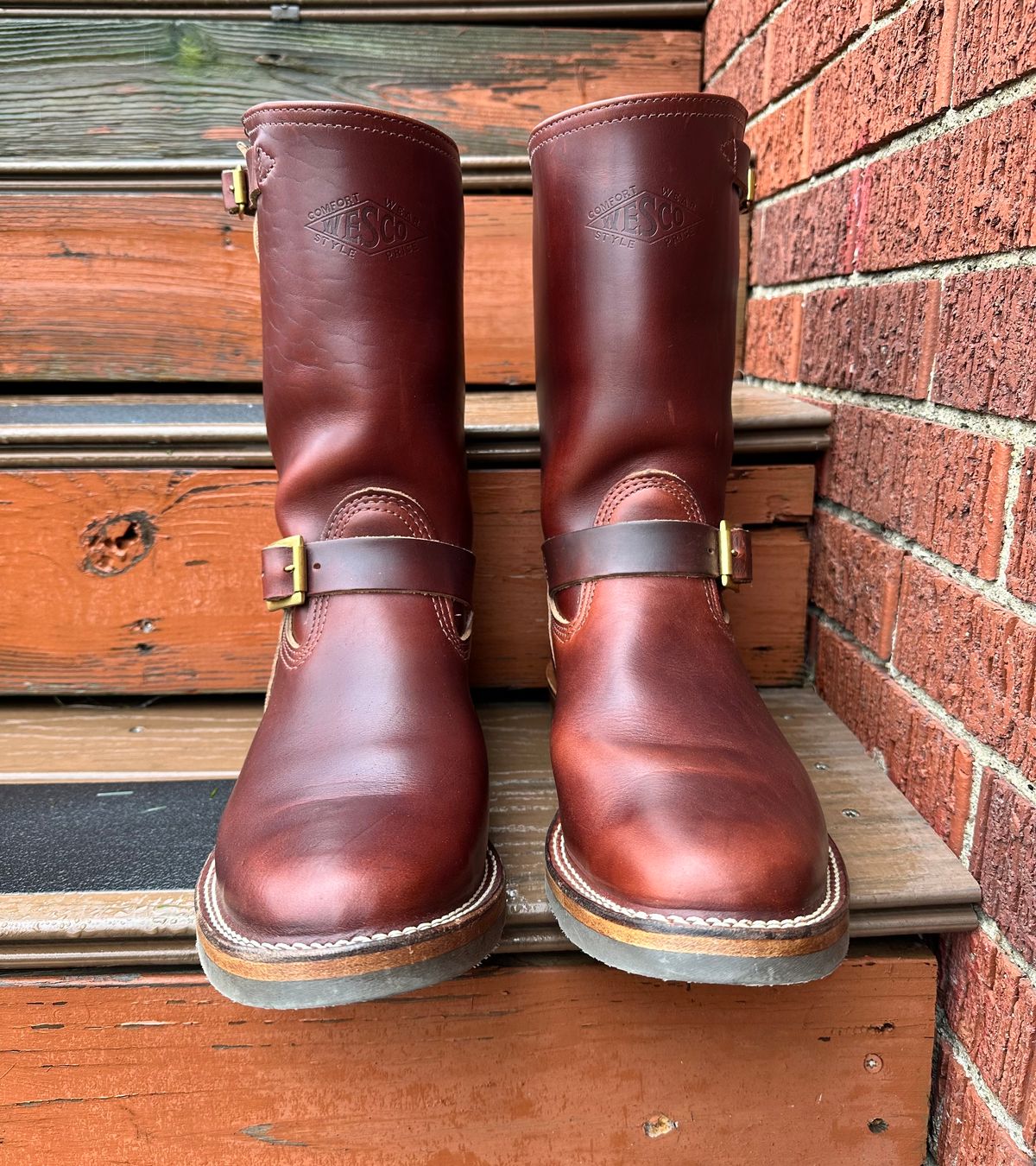 Photo by twg7 on October 2, 2022 of the Wesco Mister Lou in Horween Umber Chromexcel.