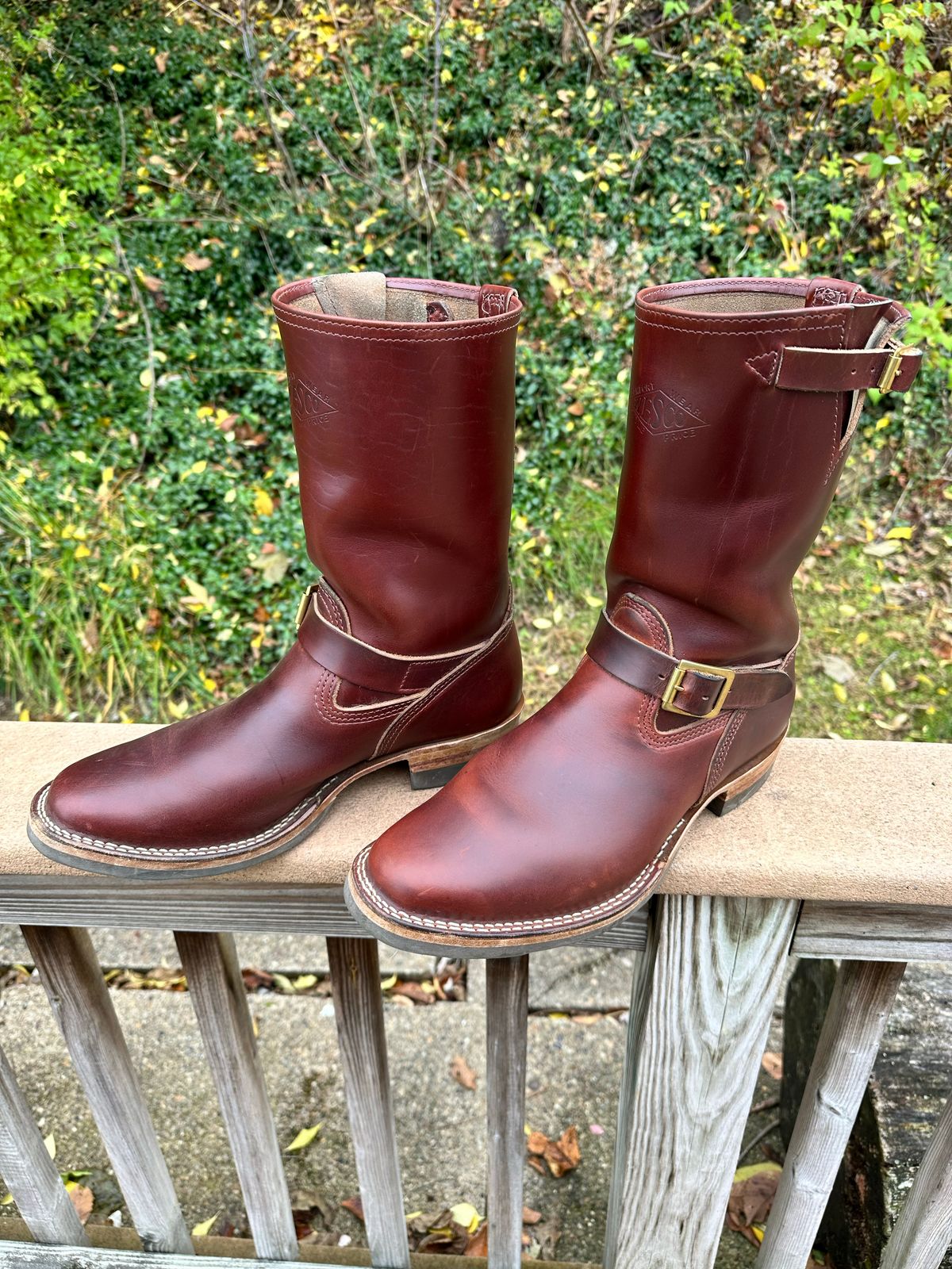 Photo by twg7 on October 27, 2022 of the Wesco Mister Lou in Horween Umber Chromexcel.