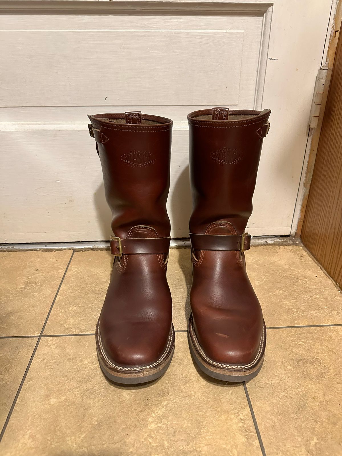 Photo by twg7 on November 6, 2022 of the Wesco Mister Lou in Horween Umber Chromexcel.
