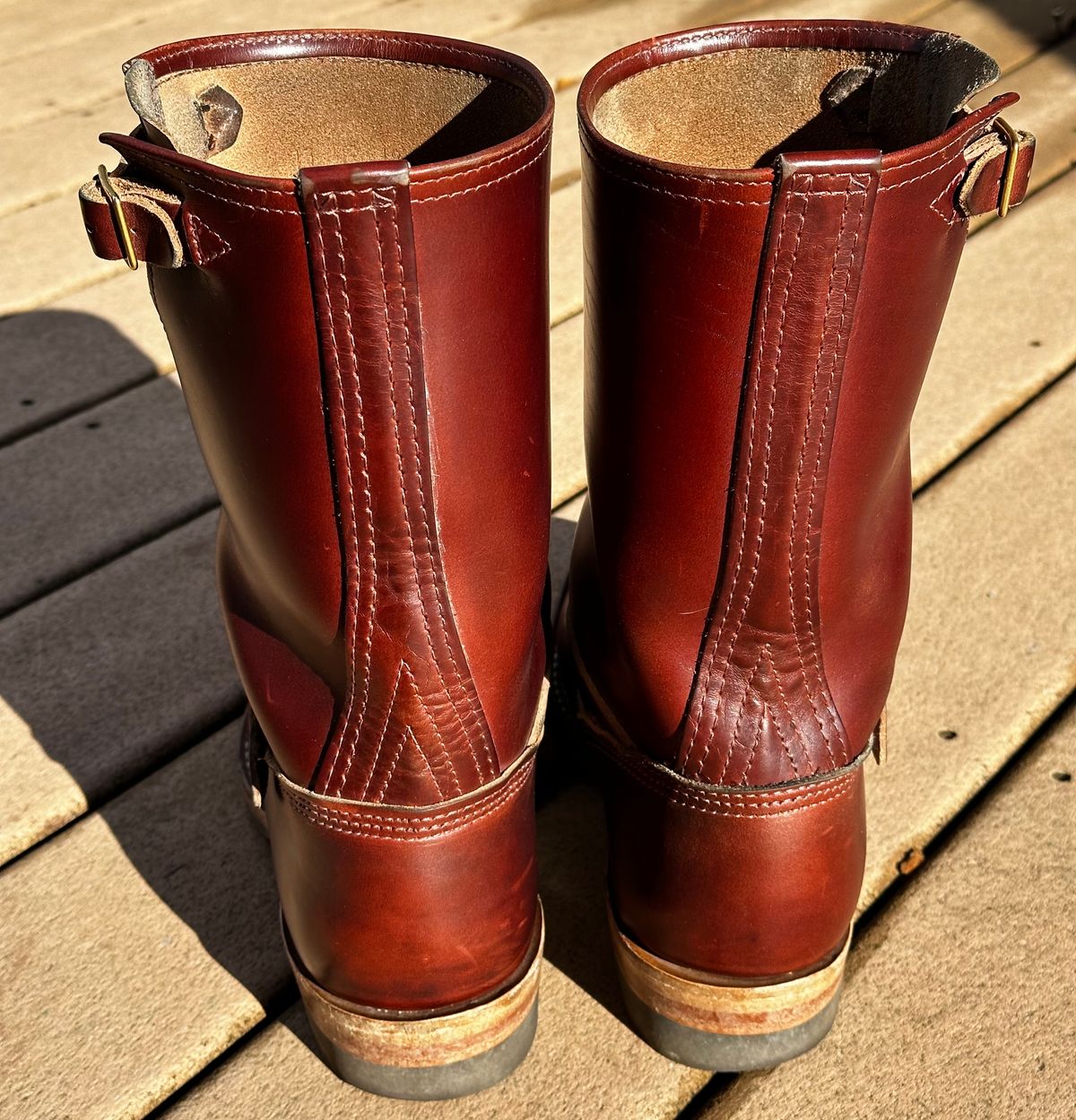 Photo by twg7 on December 3, 2022 of the Wesco Mister Lou in Horween Umber Chromexcel.