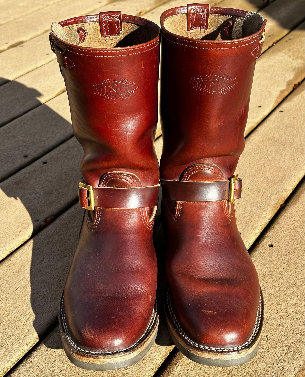 Photo by twg7 on December 3, 2022 of the Wesco Mister Lou in Horween Umber Chromexcel.