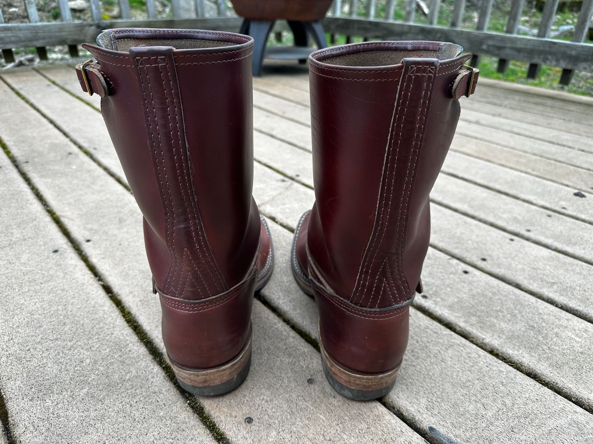 Photo by twg7 on April 1, 2023 of the Wesco Mister Lou in Horween Umber Chromexcel.