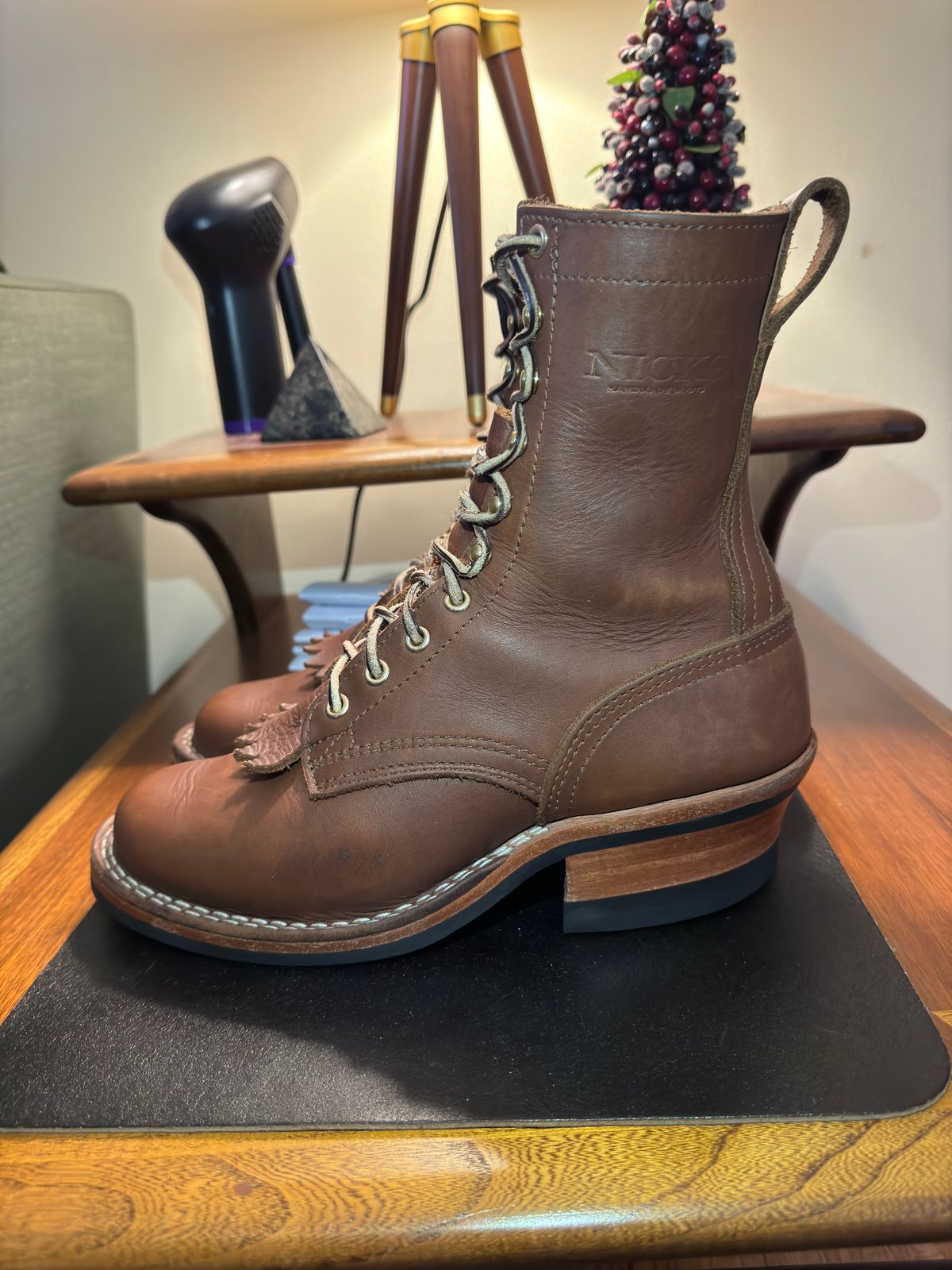 Photo by adosreis on December 5, 2023 of the Nicks Ranger in Seidel 1964 Brown.