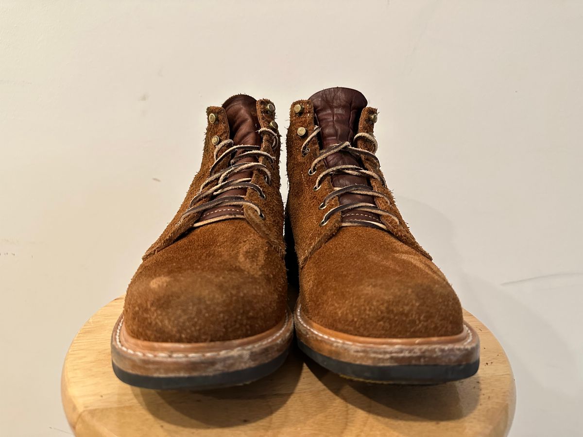 Photo by adosreis on February 6, 2023 of the Truman Service Boot in Cattail Grizzly Roughout.