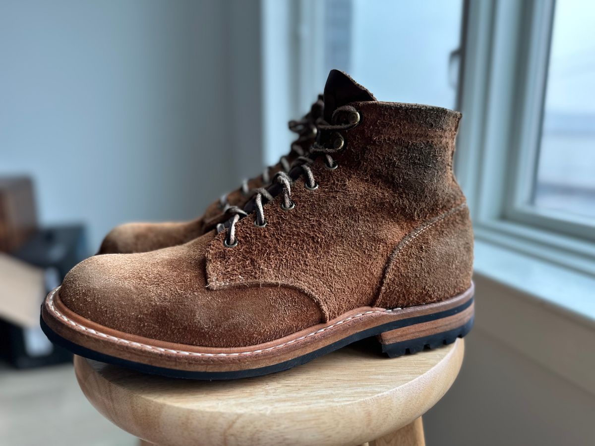 Photo by adosreis on April 5, 2023 of the Truman Service Boot in Cattail Grizzly Roughout.
