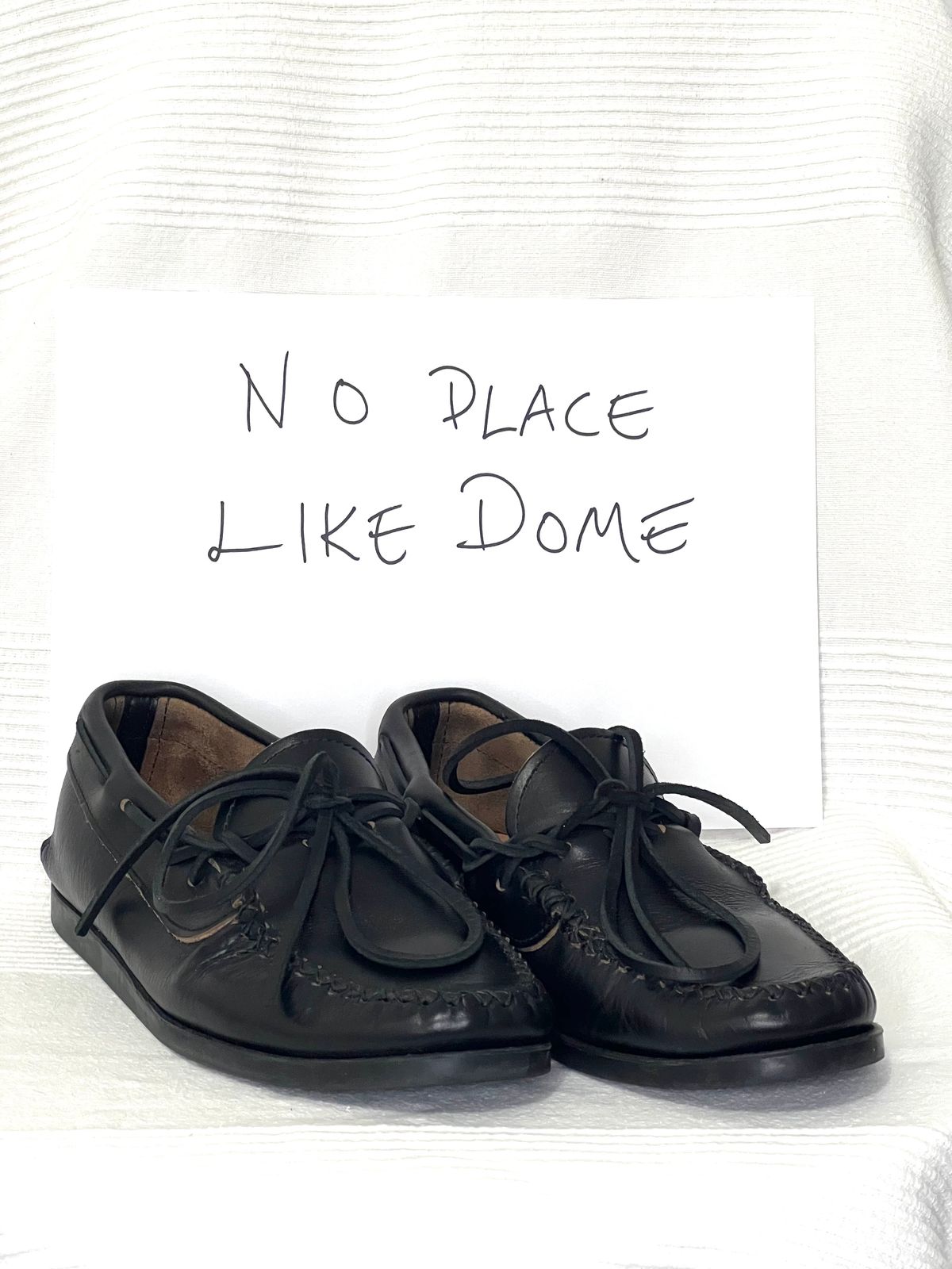 Photo by Snowcrashdenim on November 3, 2022 of the Yuketen Canoe Moc in Horween Black Chromexcel.