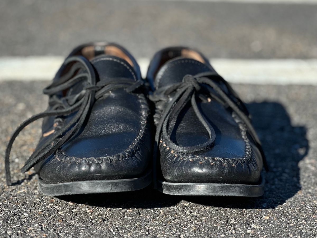 Photo by Snowcrashdenim on April 5, 2023 of the Yuketen Canoe Moc in Horween Black Chromexcel.