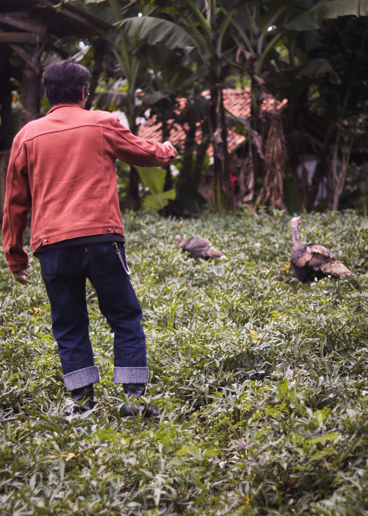 Photo by januardwijuang on November 10, 2025 of the Briselblack The Hanker Tanker Boots in S.B. Foot Black Dawson.