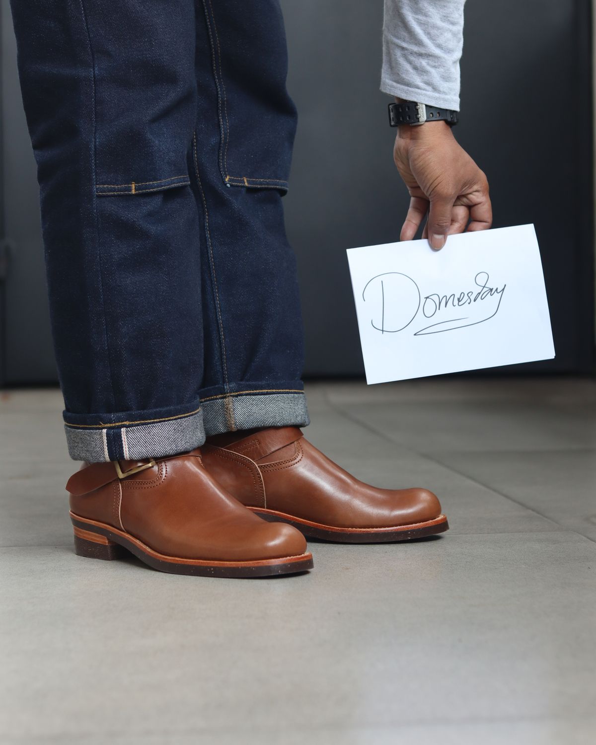 Photo by januardwijuang on October 1, 2024 of the Briselblack The Keeper 'Type 2' Engineer Boot in Toscanello Waxed Horsebutt Maryam Tannery.