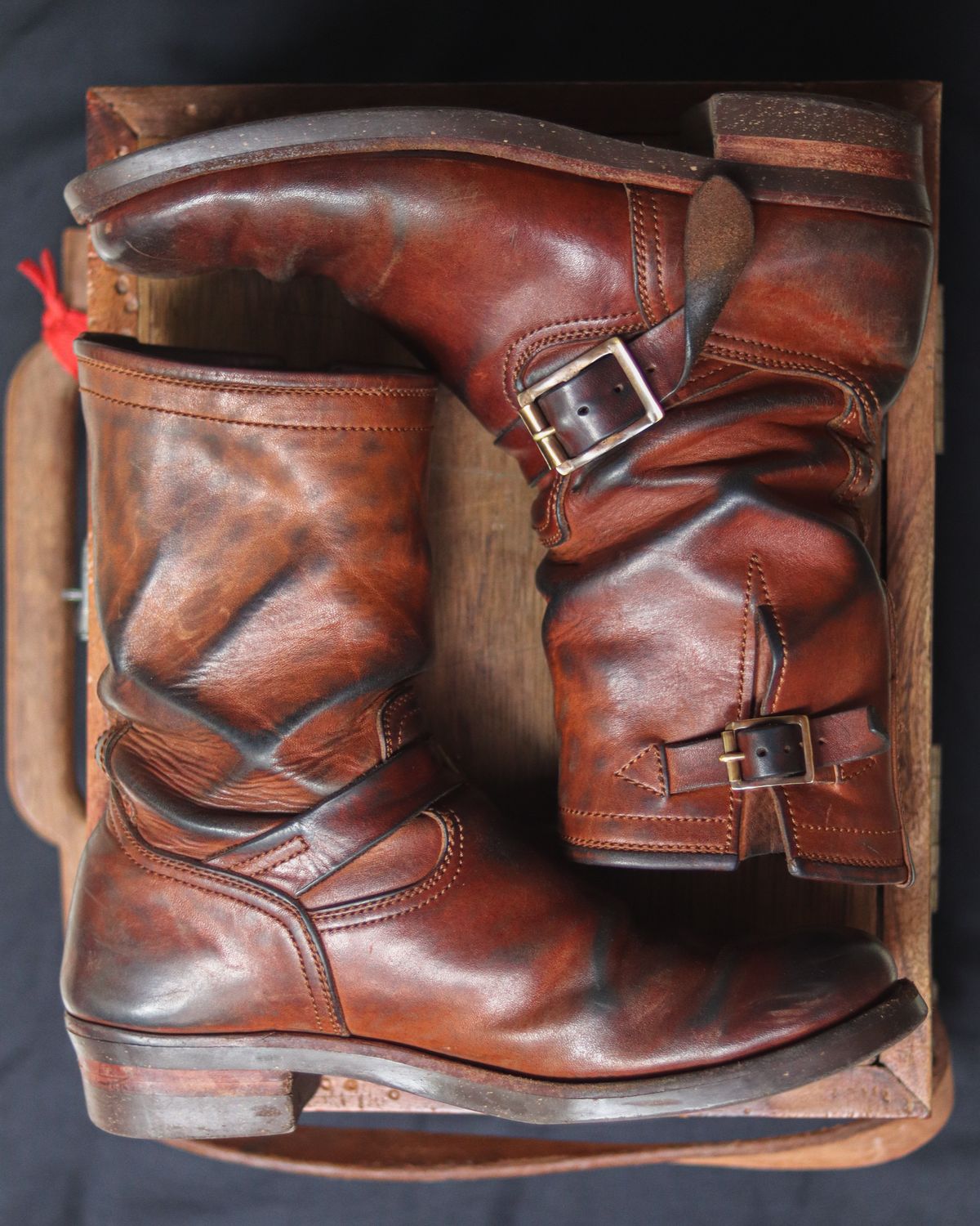 Photo by januardwijuang on April 1, 2025 of the Briselblack The Keeper 'Type 2' Engineer Boot in Toscanello Waxed Horsebutt Maryam Tannery.