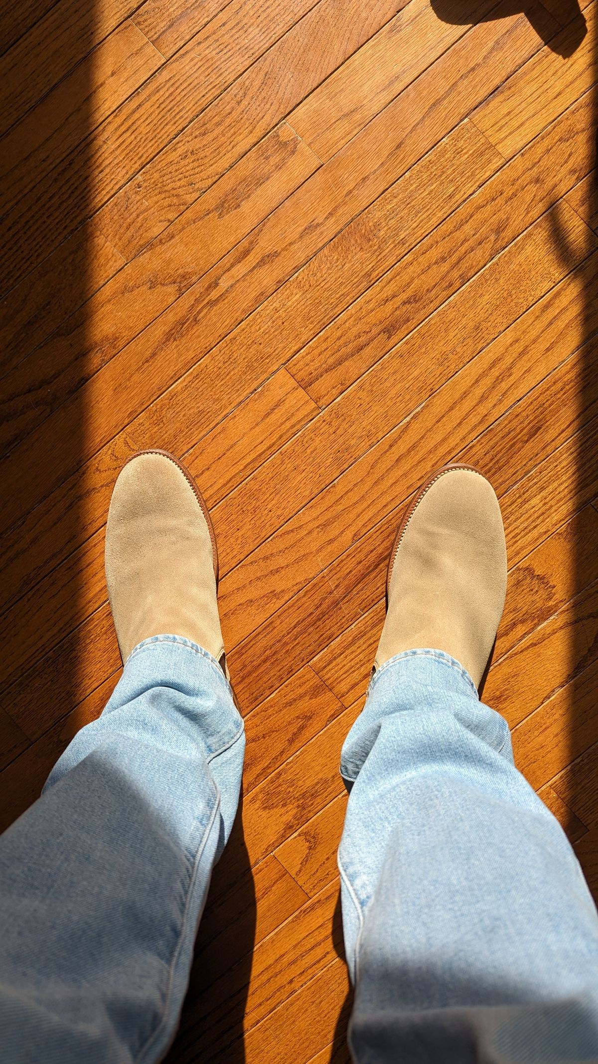 Photo by StinkyWizzleTeets14 on October 3, 2023 of the Grant Stone Chelsea Boot in C.F. Stead Ivory Suede.