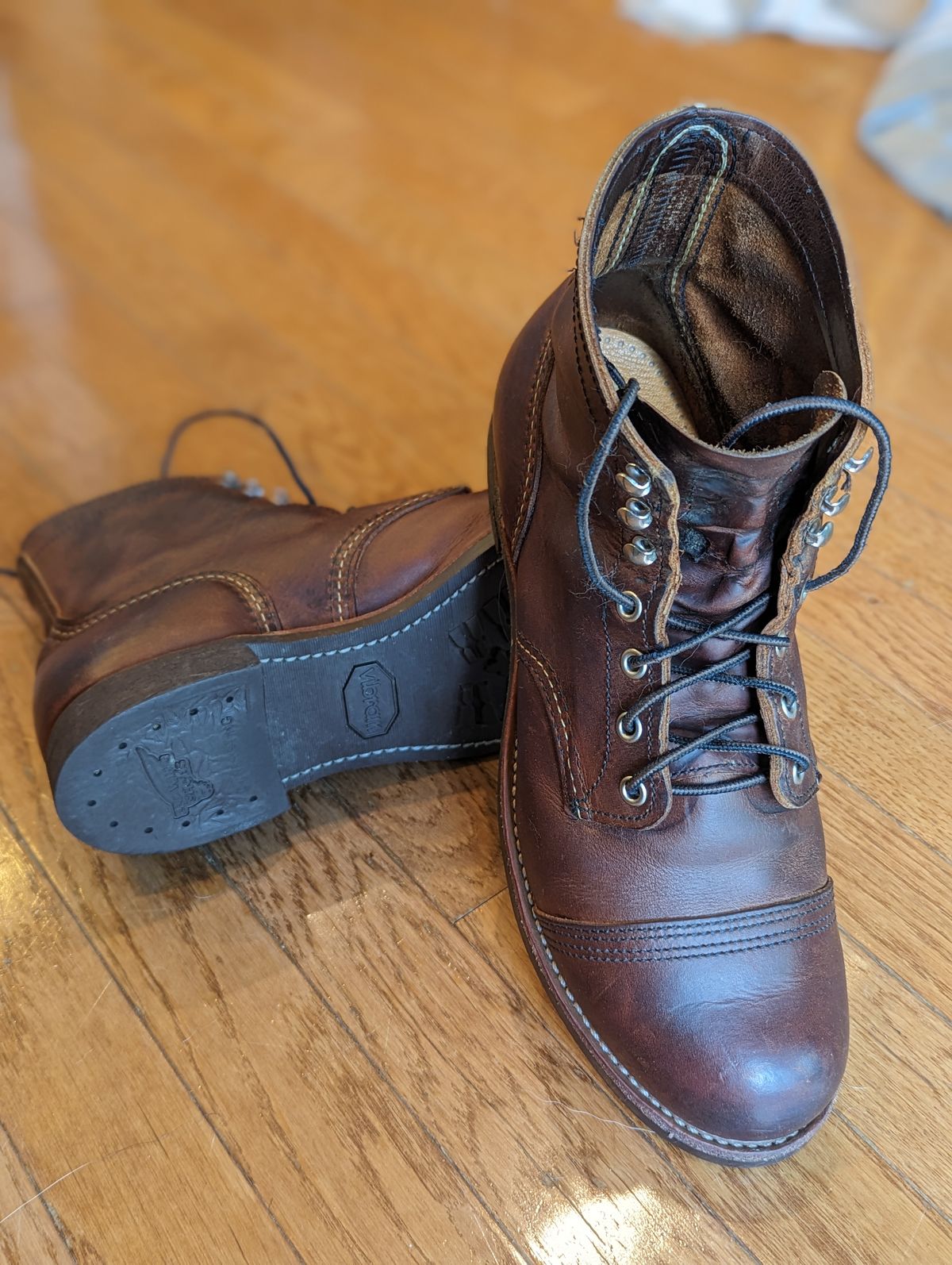 Photo by StinkyWizzleTeets14 on September 19, 2023 of the Red Wing Iron Ranger in S.B. Foot Copper Rough and Tough.