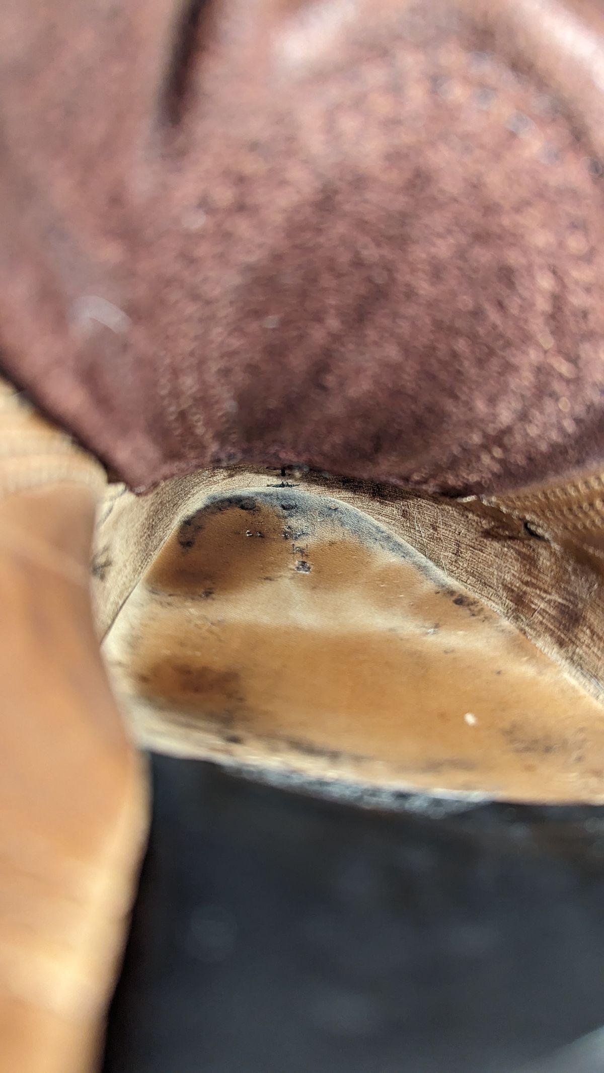 Photo by StinkyWizzleTeets14 on October 6, 2023 of the Nicks Lace to Toe Heritage in Horween Brown Waxed Flesh.