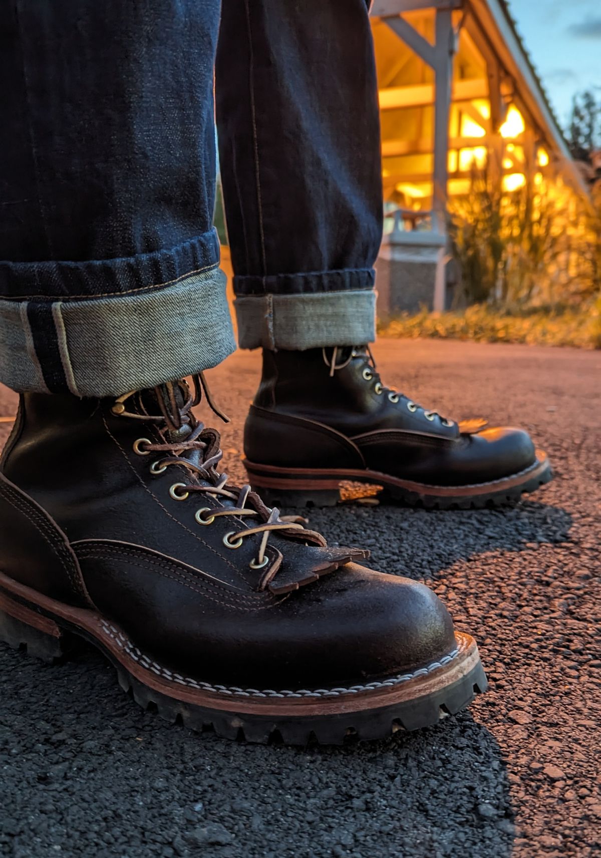 Photo by StinkyWizzleTeets14 on October 17, 2023 of the Nicks Lace to Toe Heritage in Horween Brown Waxed Flesh.