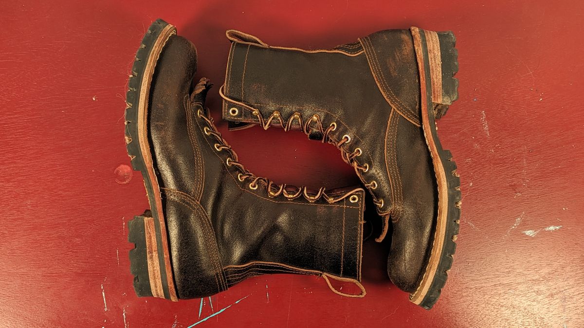 Photo by StinkyWizzleTeets14 on February 6, 2024 of the Nicks Lace to Toe Heritage in Horween Brown Waxed Flesh.