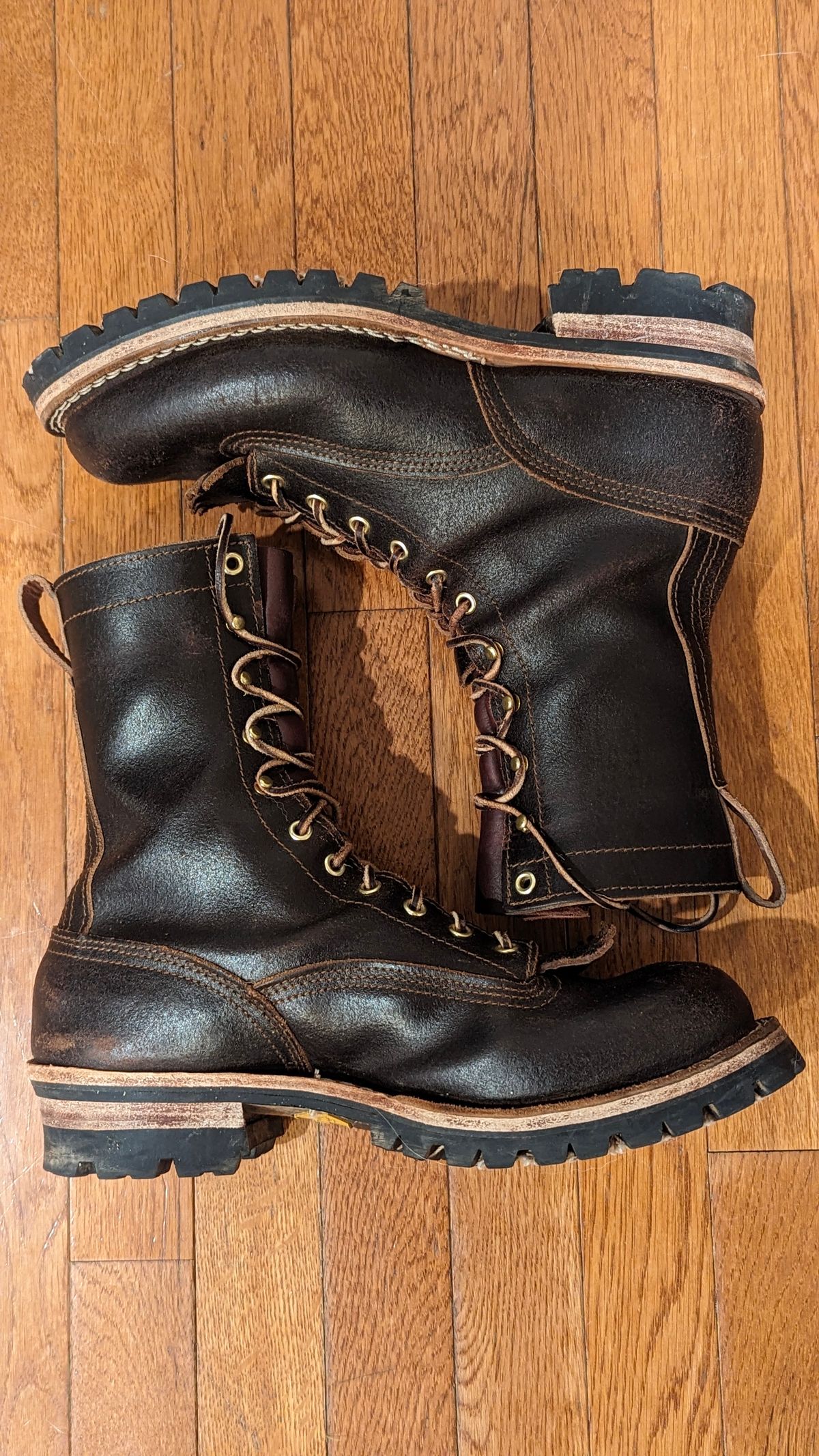 Photo by StinkyWizzleTeets14 on March 6, 2024 of the Nicks Lace to Toe Heritage in Horween Brown Waxed Flesh.
