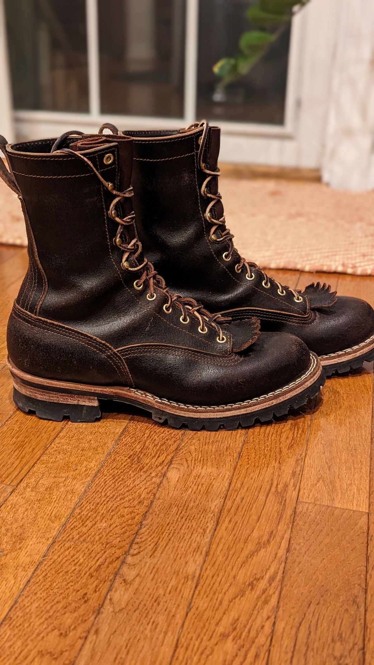 Photo by StinkyWizzleTeets14 on March 6, 2024 of the Nicks Lace to Toe Heritage in Horween Brown Waxed Flesh.