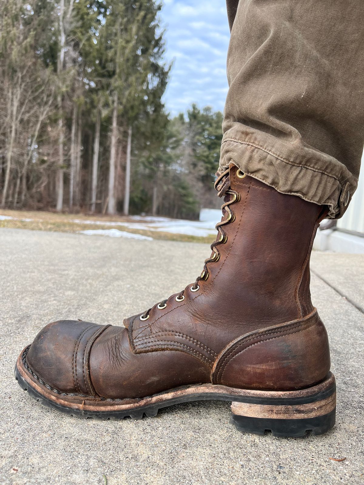 Photo by SirGilbert on February 22, 2024 of the Nicks BuilderPro in Seidel WeatherShield Brown.
