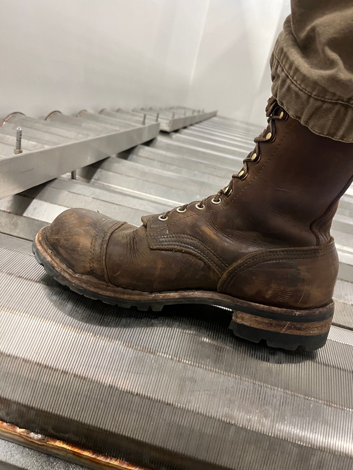 Photo by SirGilbert on March 14, 2024 of the Nicks BuilderPro in Seidel WeatherShield Brown.