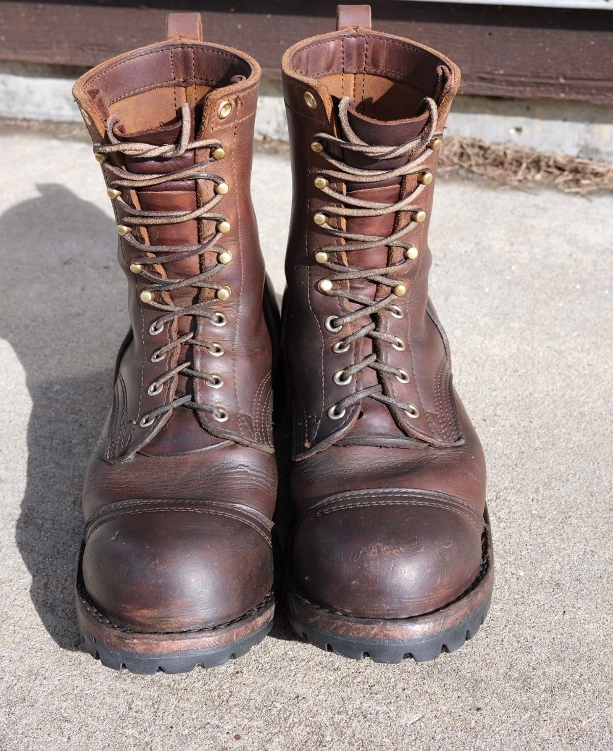 Photo by SirGilbert on April 5, 2024 of the Nicks BuilderPro in Seidel WeatherShield Brown.