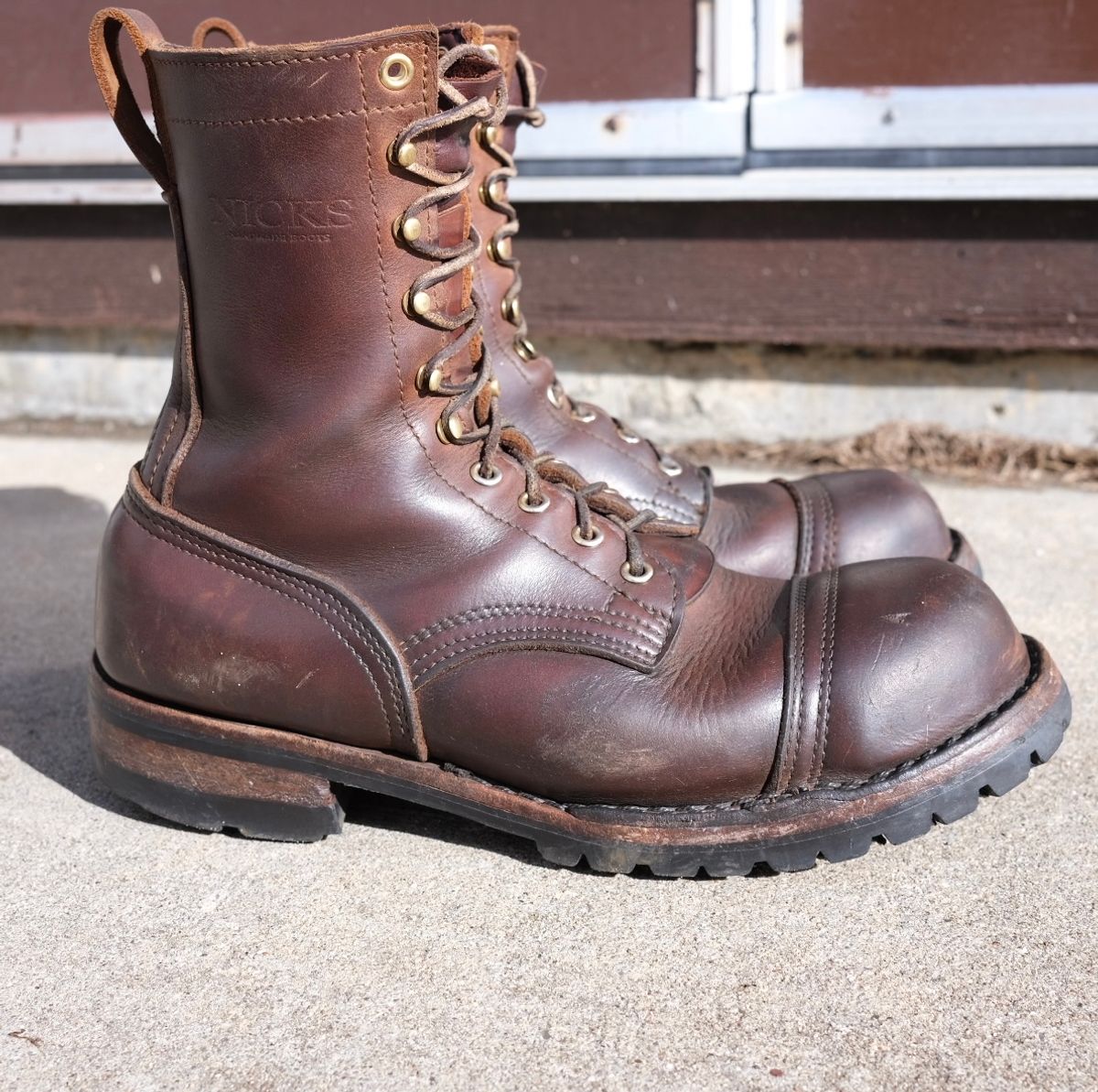 Photo by SirGilbert on April 5, 2024 of the Nicks BuilderPro in Seidel WeatherShield Brown.
