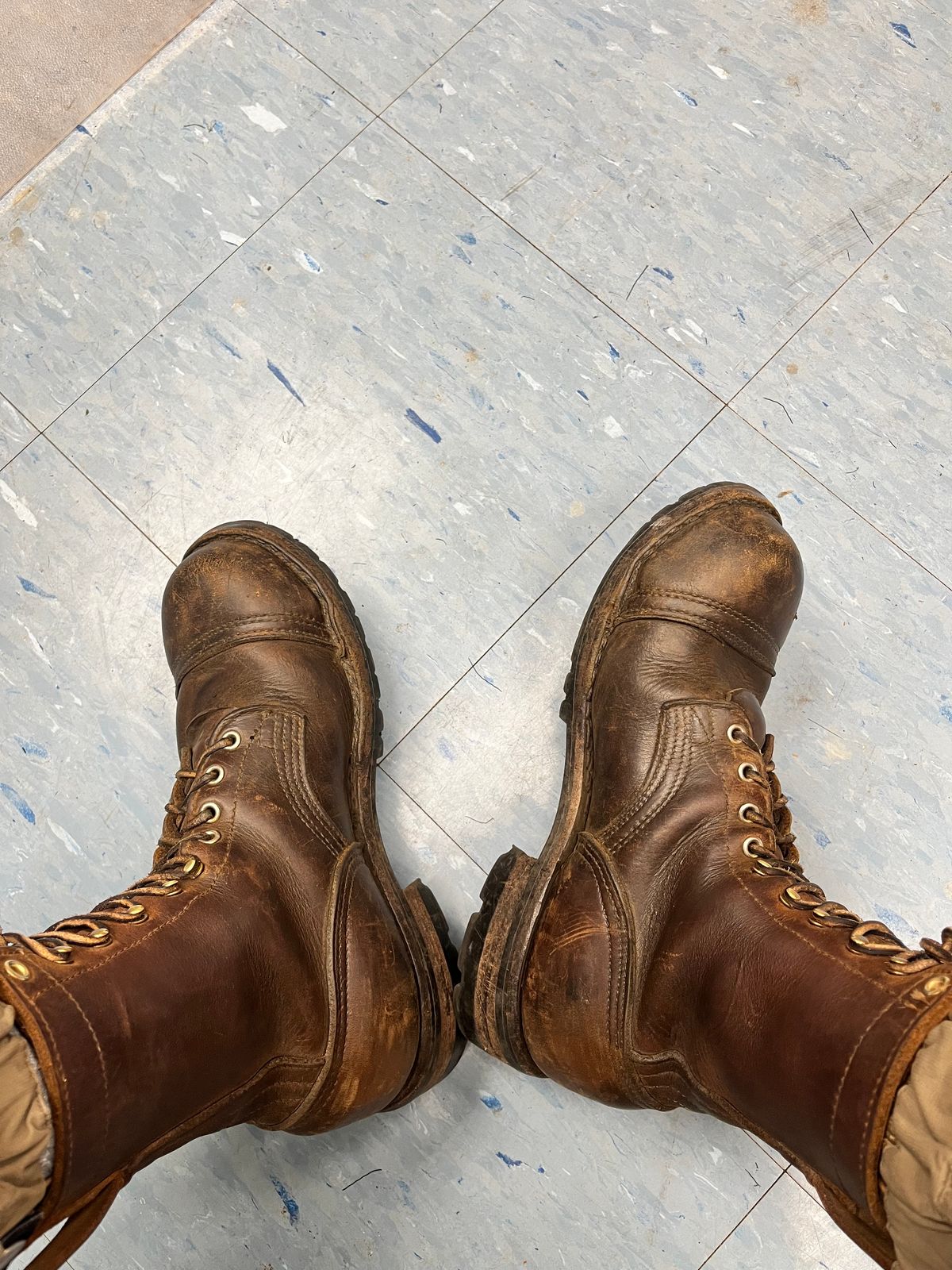 Photo by SirGilbert on November 1, 2024 of the Nicks BuilderPro in Seidel WeatherShield Brown.