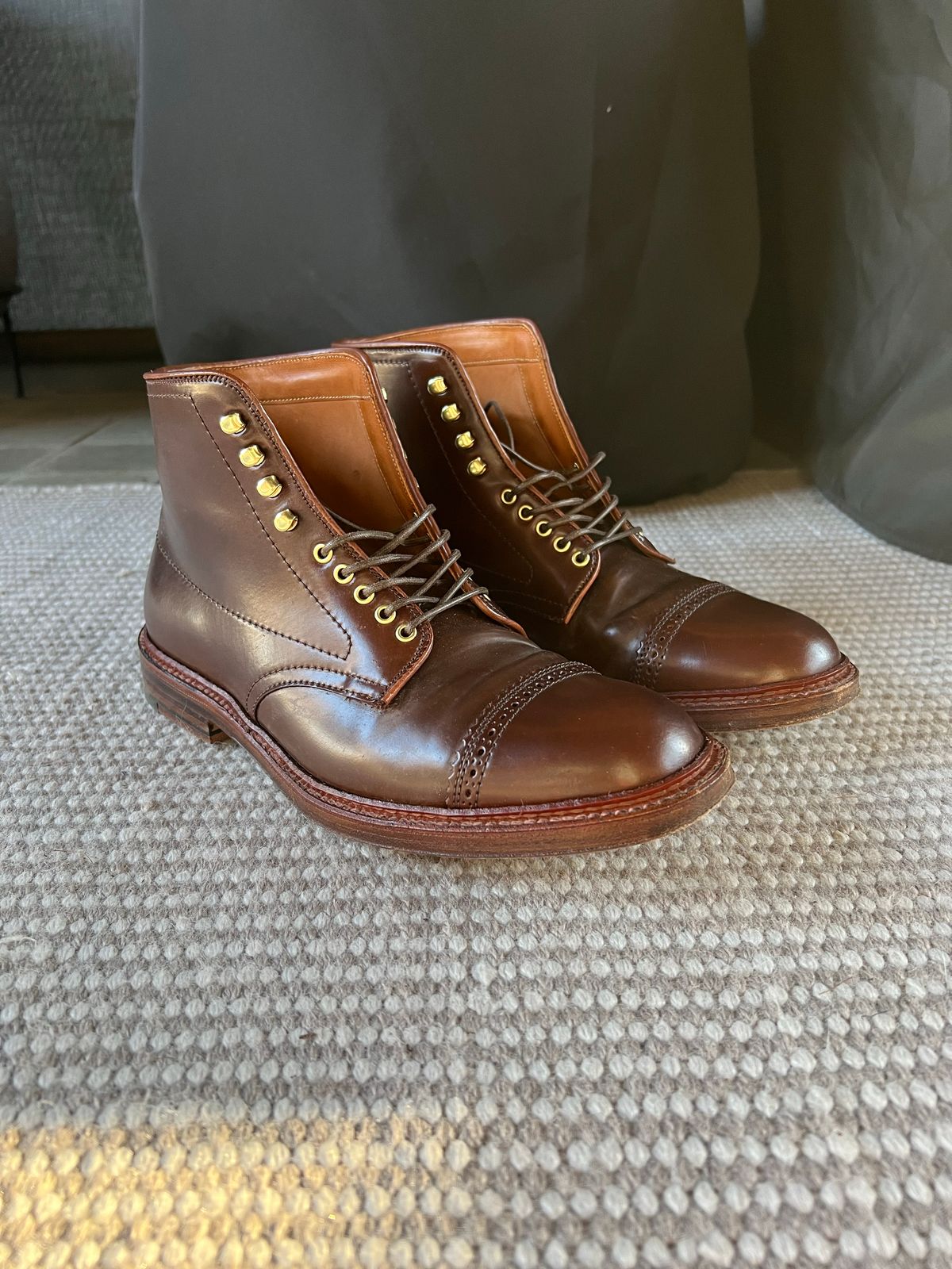 Photo by last.sole on December 1, 2022 of the Alden Perforated Cap Toe Boot in Unlisted Leather.