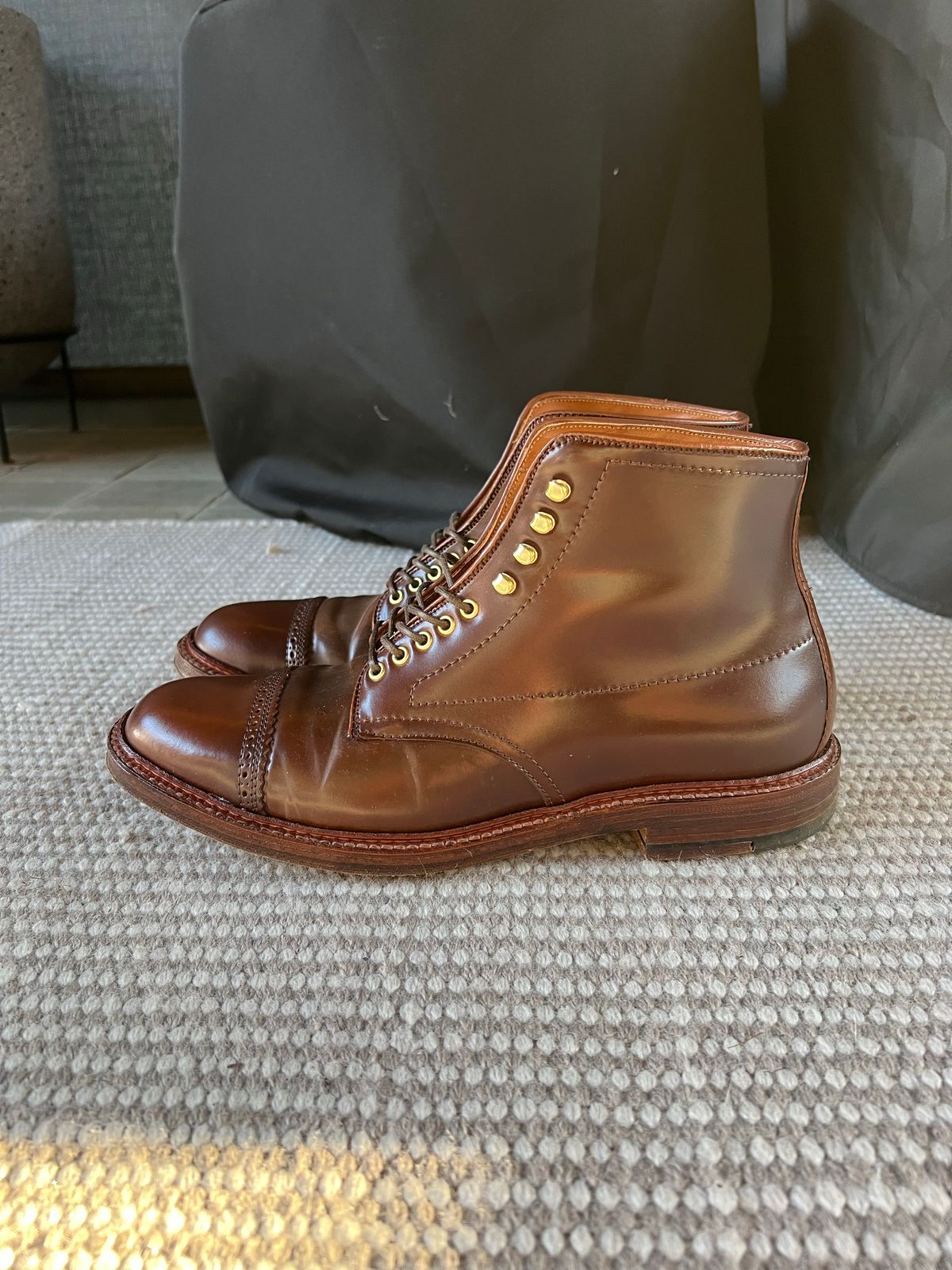 Photo by last.sole on December 1, 2022 of the Alden Perforated Cap Toe Boot in Unlisted Leather.