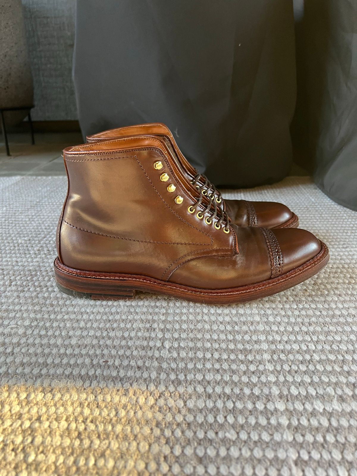 Photo by last.sole on December 1, 2022 of the Alden Perforated Cap Toe Boot in Unlisted Leather.
