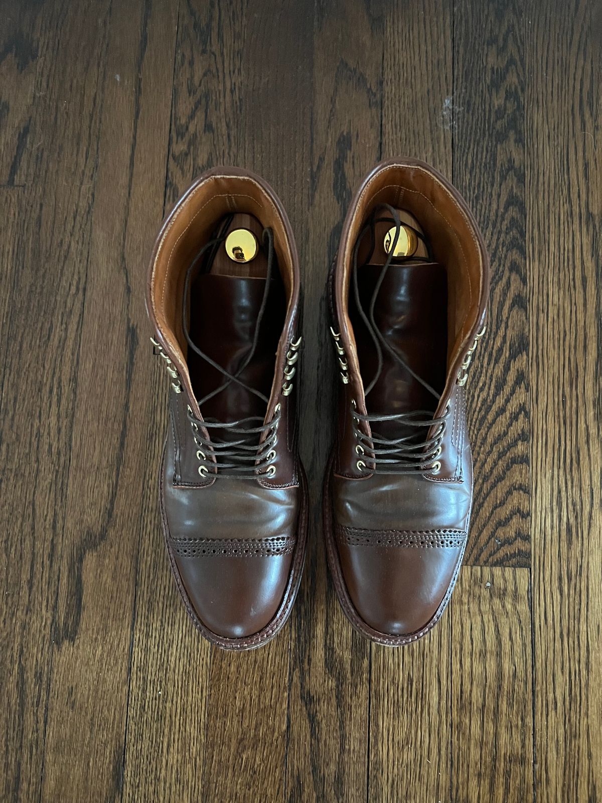 Photo by last.sole on January 1, 2023 of the Alden Perforated Cap Toe Boot in Unlisted Leather.