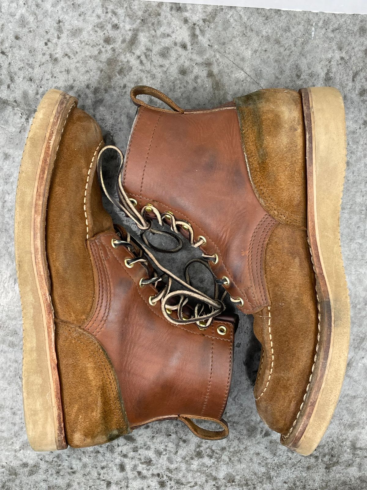 Photo by kkibbey on April 1, 2024 of the Nicks Moc Toe in Seidel 1964 Brown Roughout.