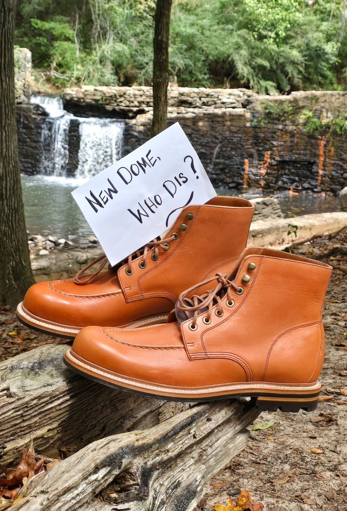Photo by Rai on October 1, 2025 of the Grant Stone Brass Boot in Horween Tan Essex.
