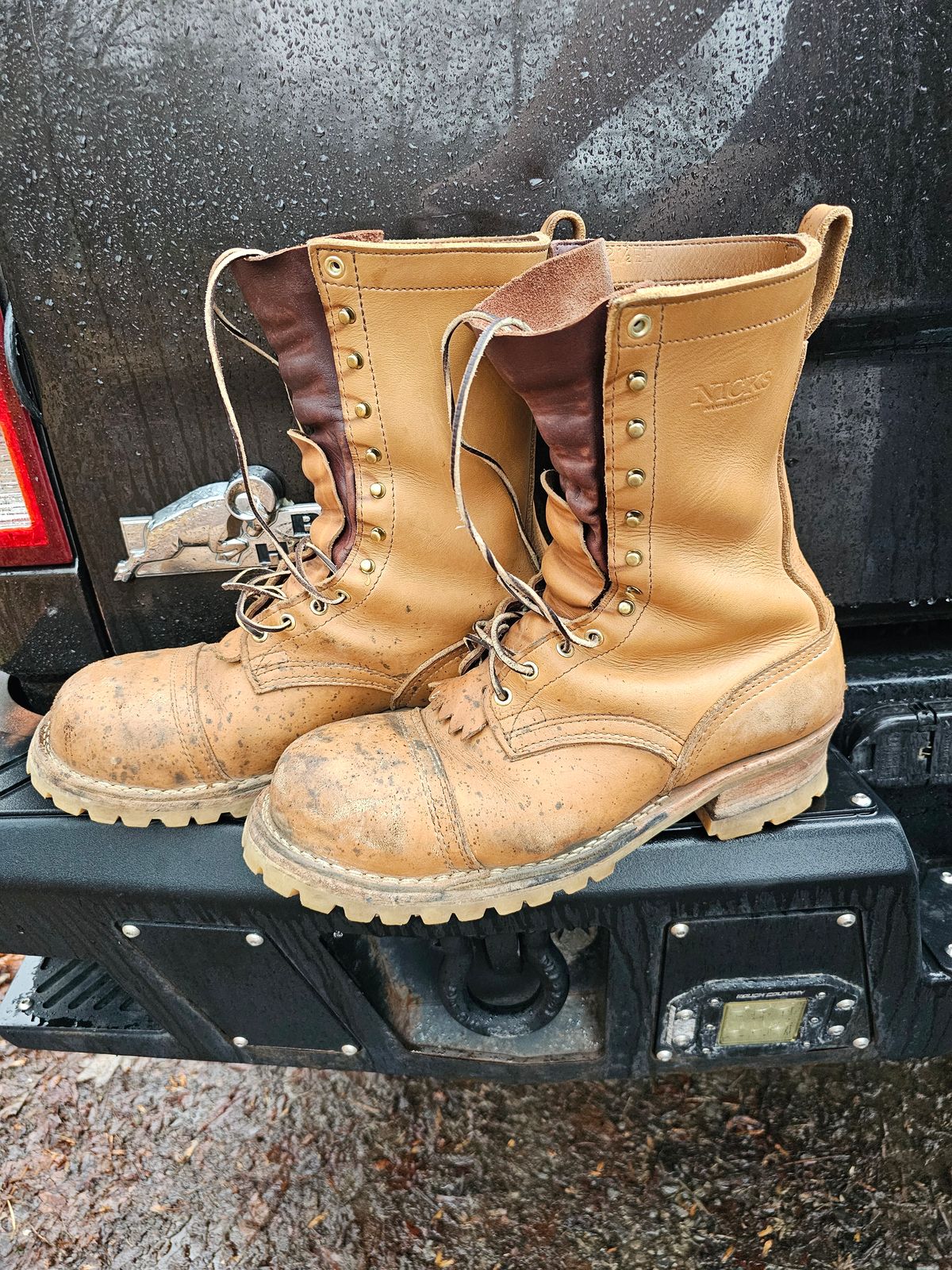 Photo by Mechanical_J on December 3, 2023 of the Nicks BuilderPro in Seidel 1964 Tan.