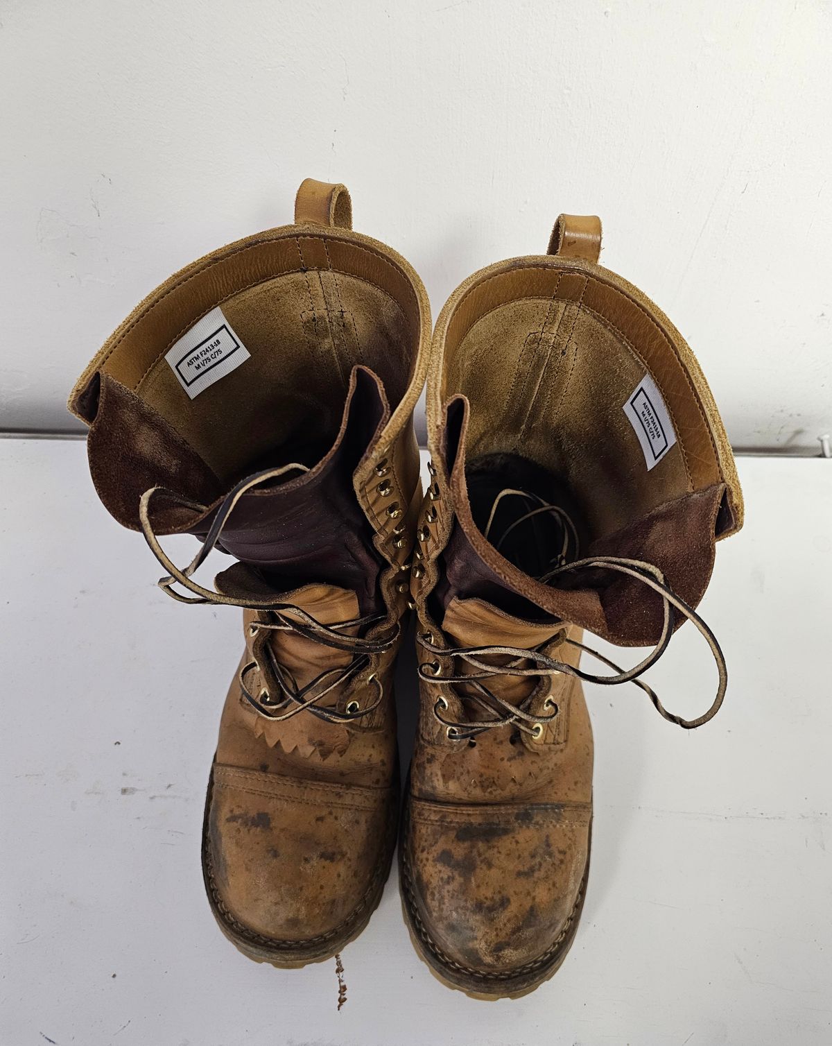Photo by Mechanical_J on December 3, 2023 of the Nicks BuilderPro in Seidel 1964 Tan.