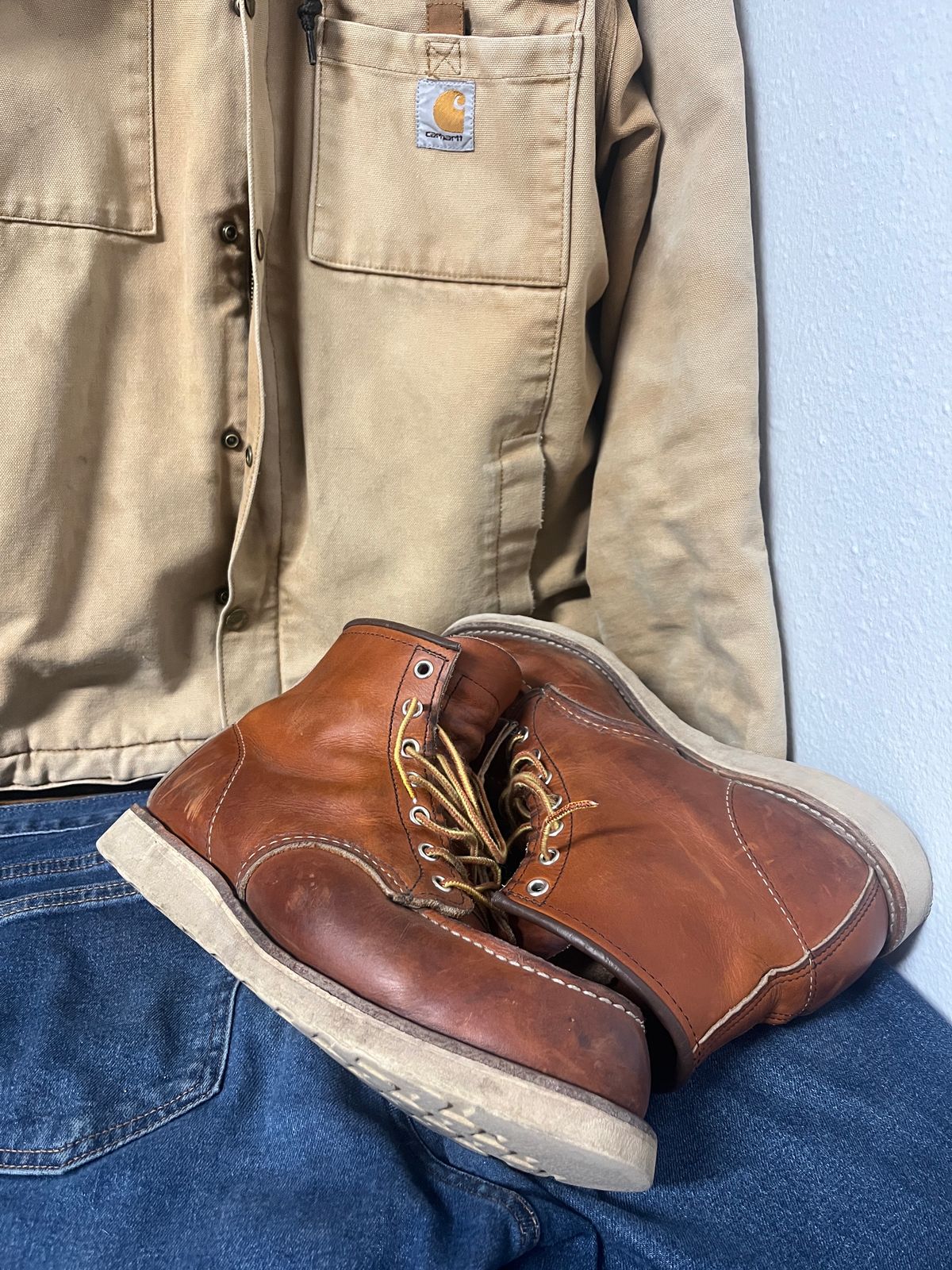 Photo by markiwang on November 3, 2023 of the Red Wing 8-Inch Classic Moc in S.B. Foot Oro Legacy.